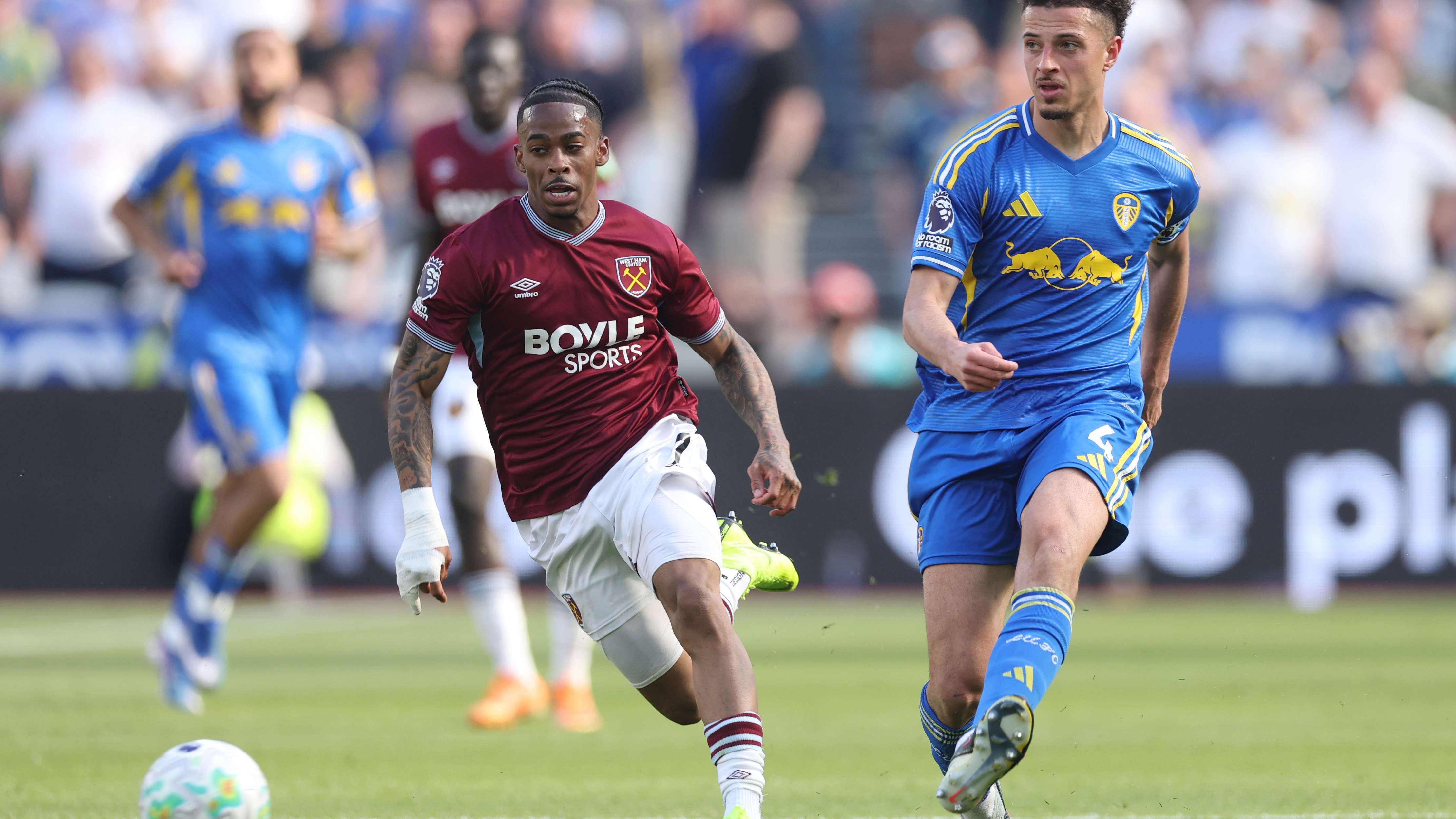 West Ham United v Leeds United - Premier League