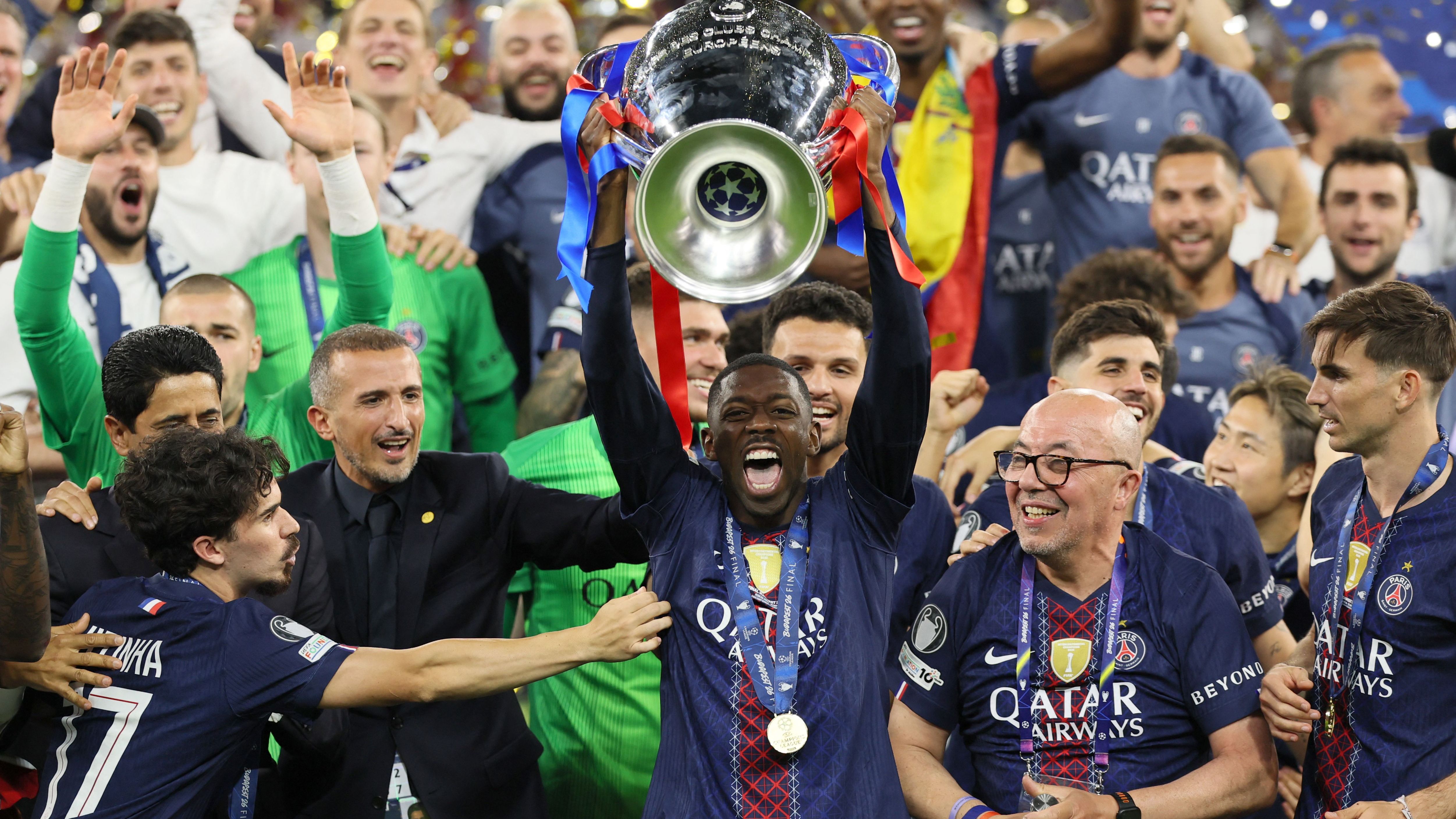 بعد ربع قرن.. باريس يكرر إنجاز برشلونة الأسطوري