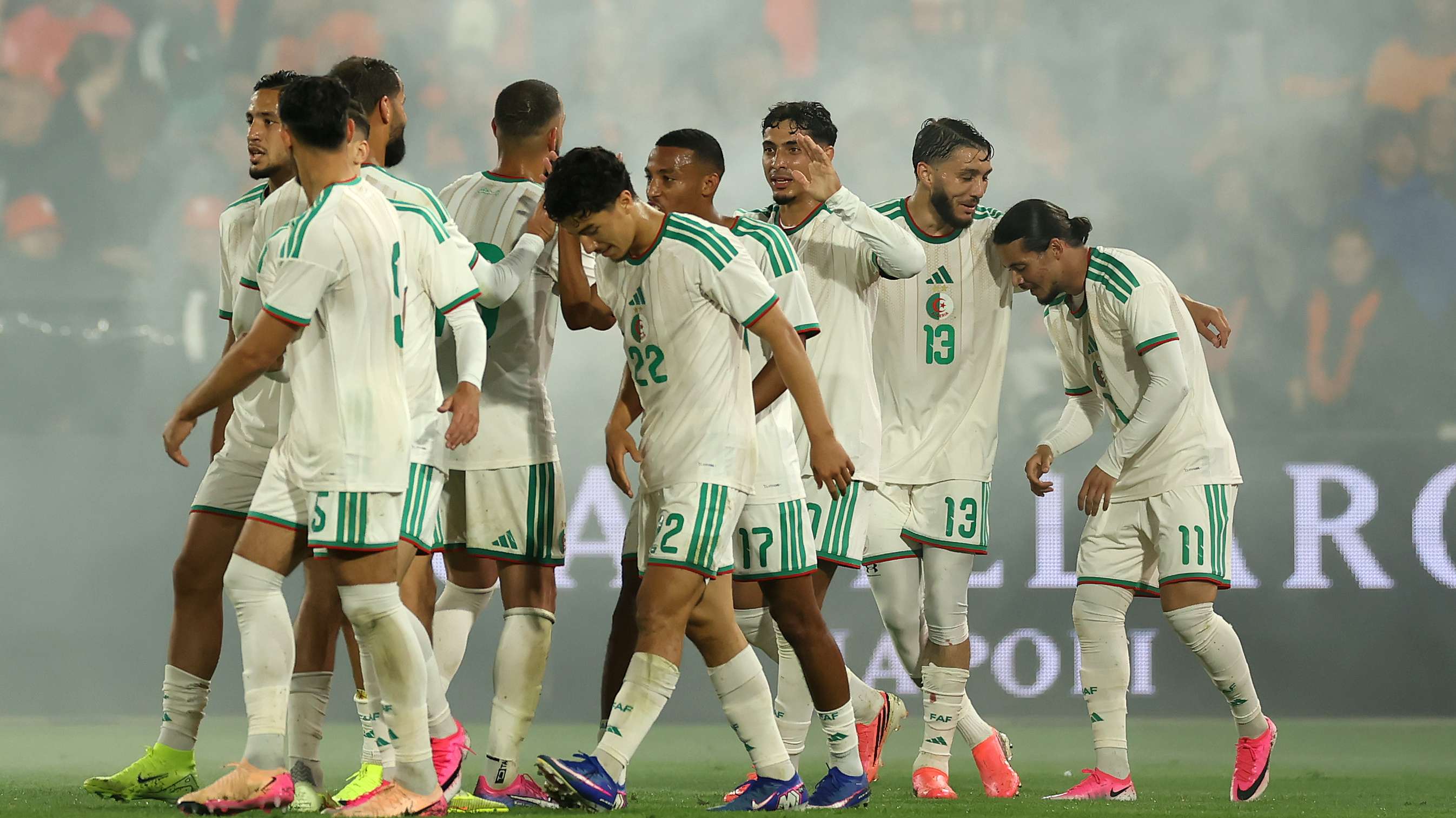 Netherlands v Algeria - International Friendly
