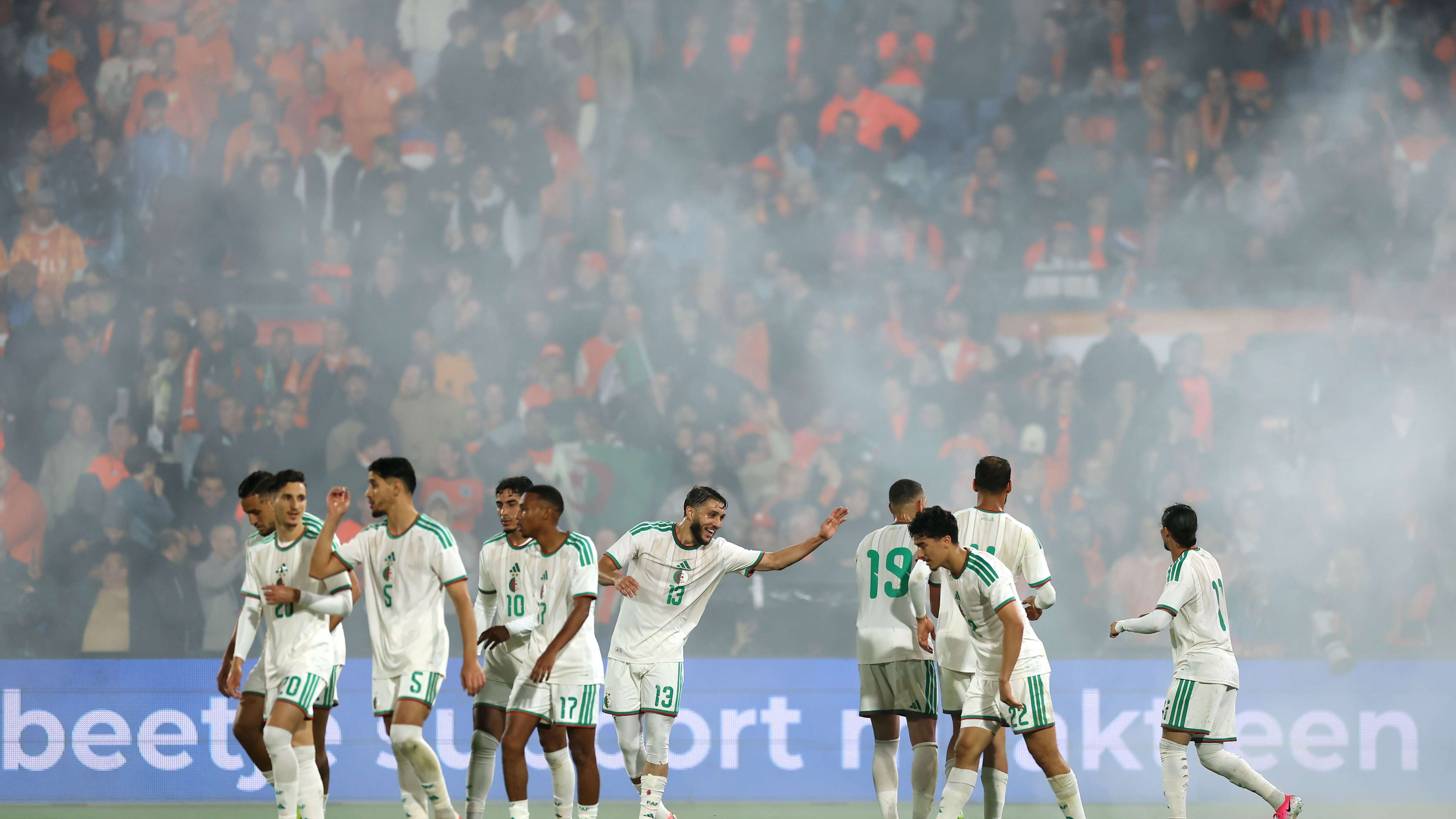 Netherlands v Algeria - International Friendly