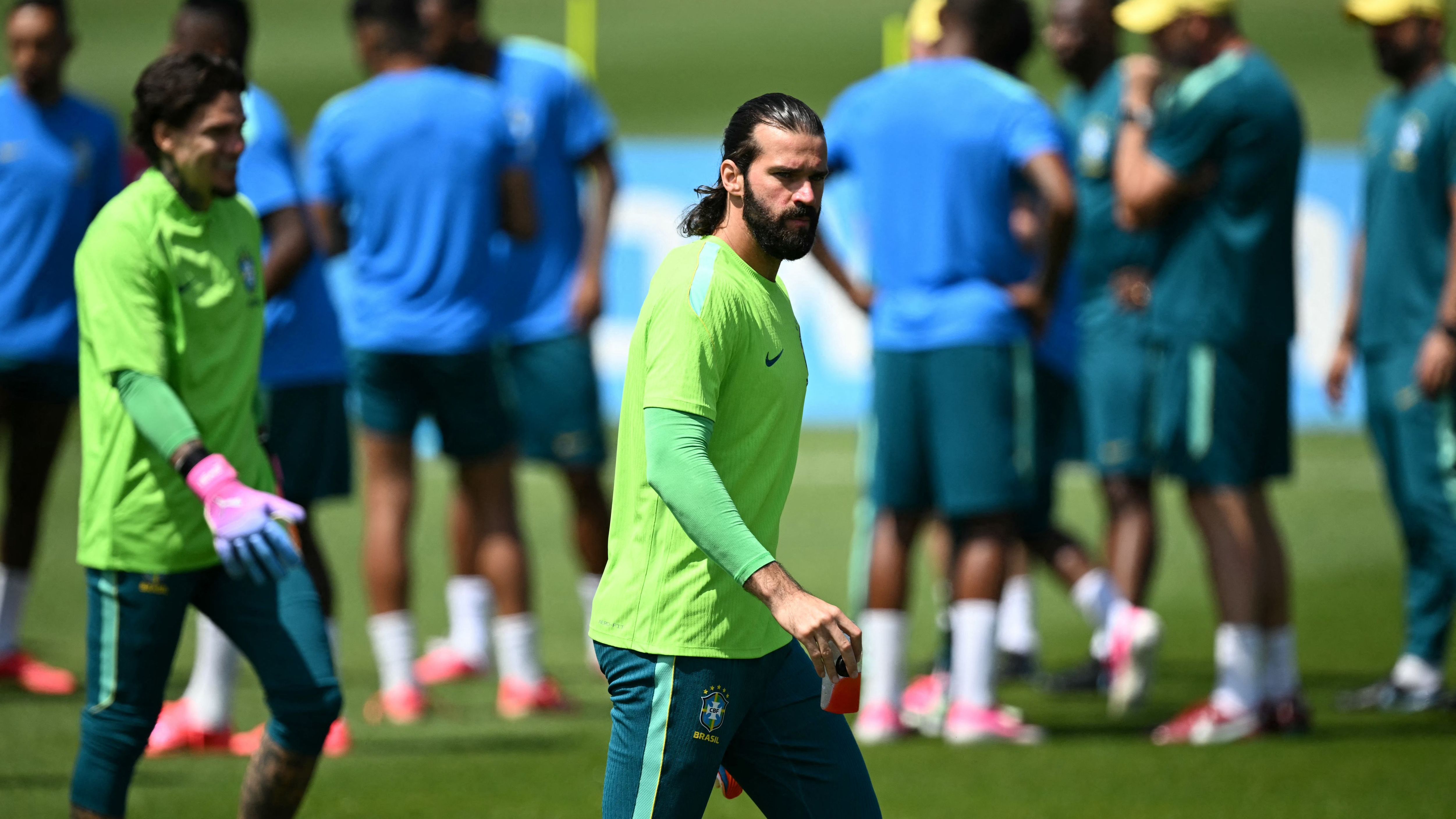 قبل موقعة المغرب.. أليسون يؤلم جماهير ليفربول باعتراف صعب