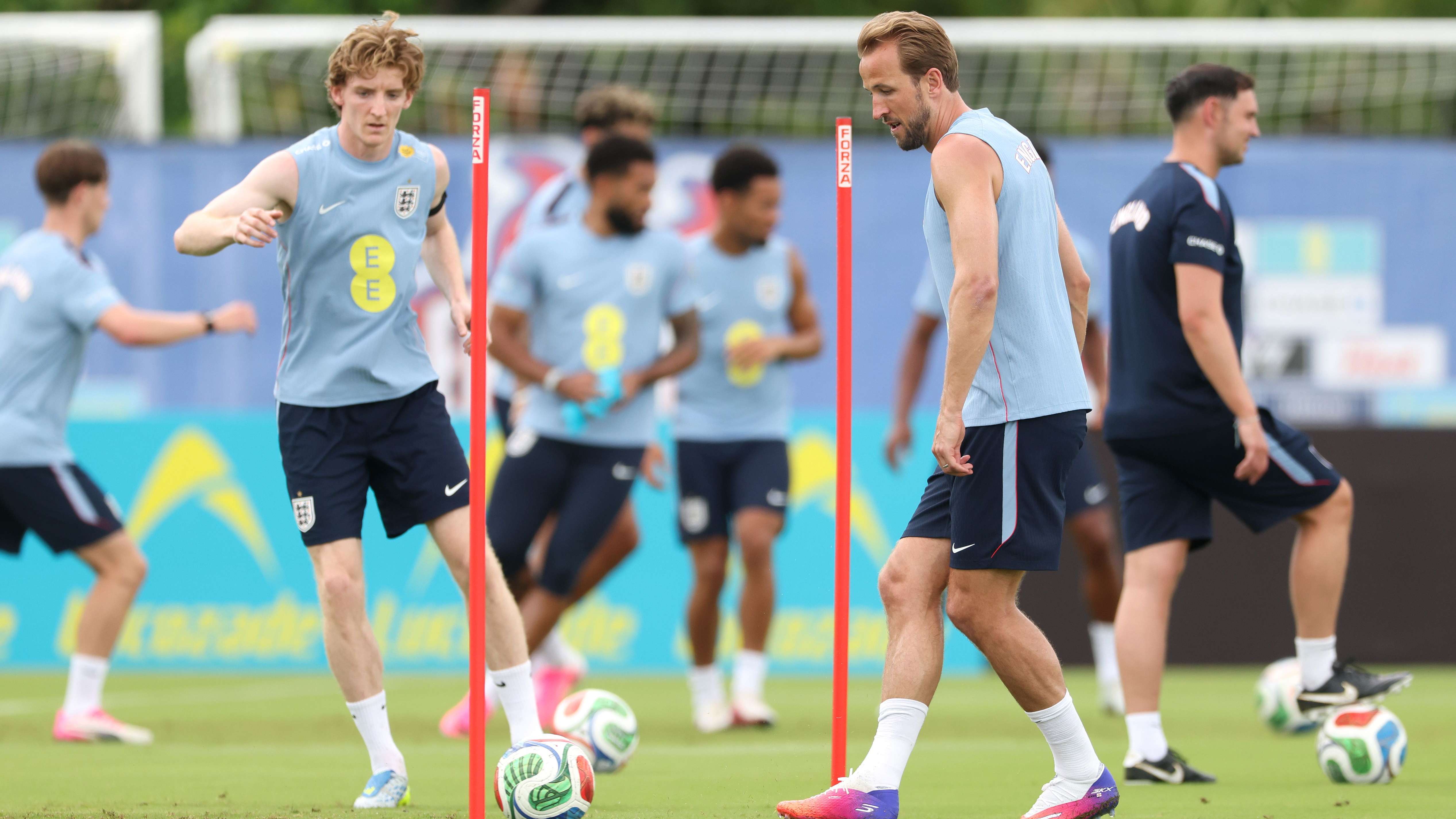 England MD-1 Training and Press Conference