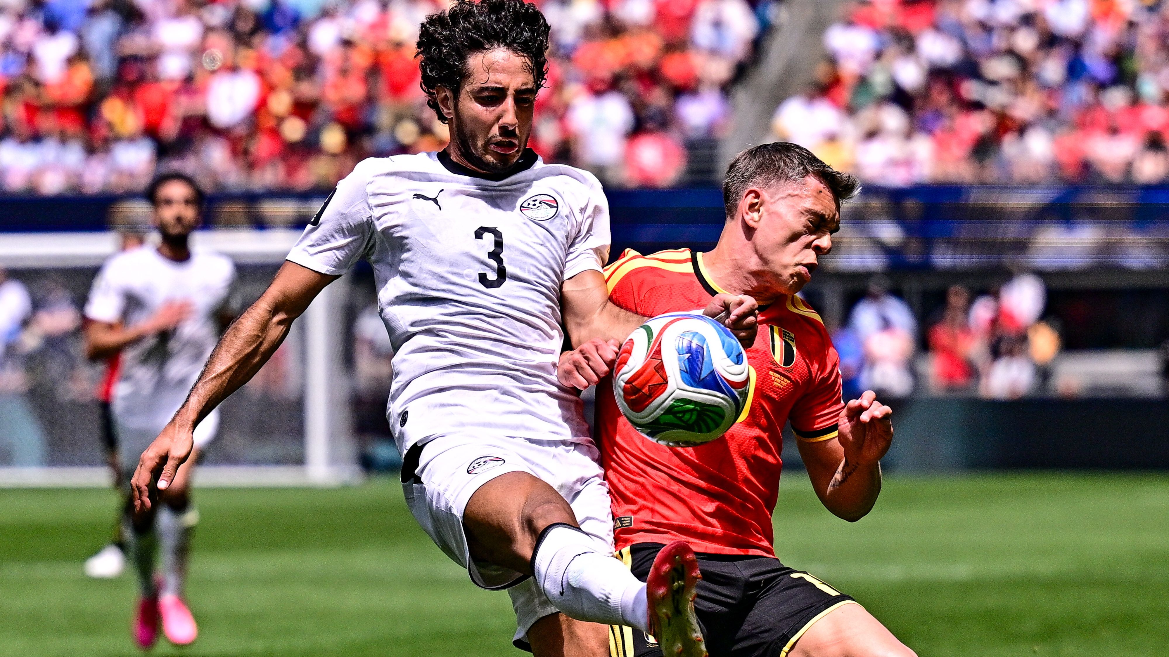 هاني يسقط في فخ نجم المغرب.. خطأ مصري يورط مونديال 2026 برقم سلبي