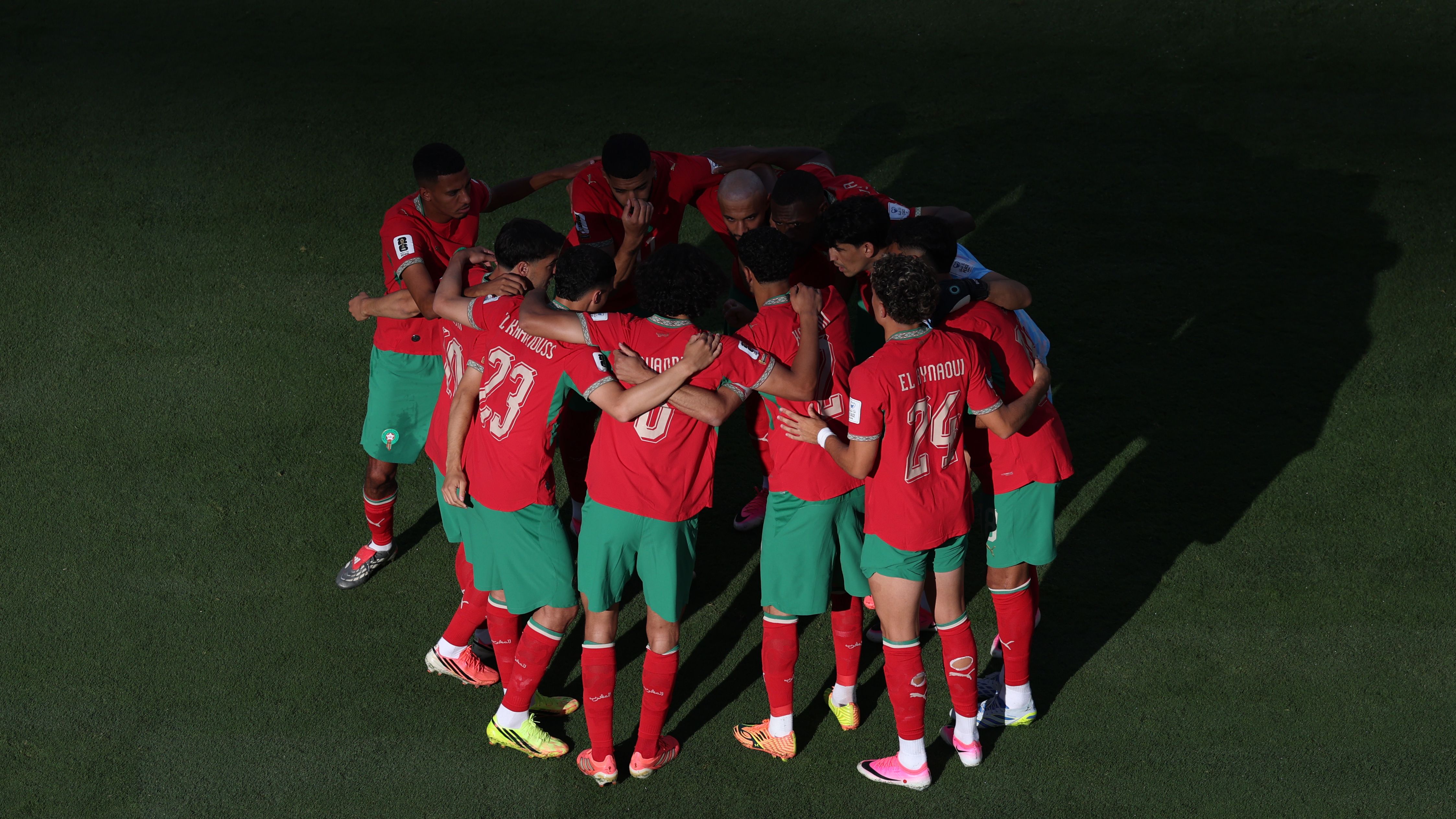 رسالة حماسية من نجم المغرب بعد موقعة البرازيل