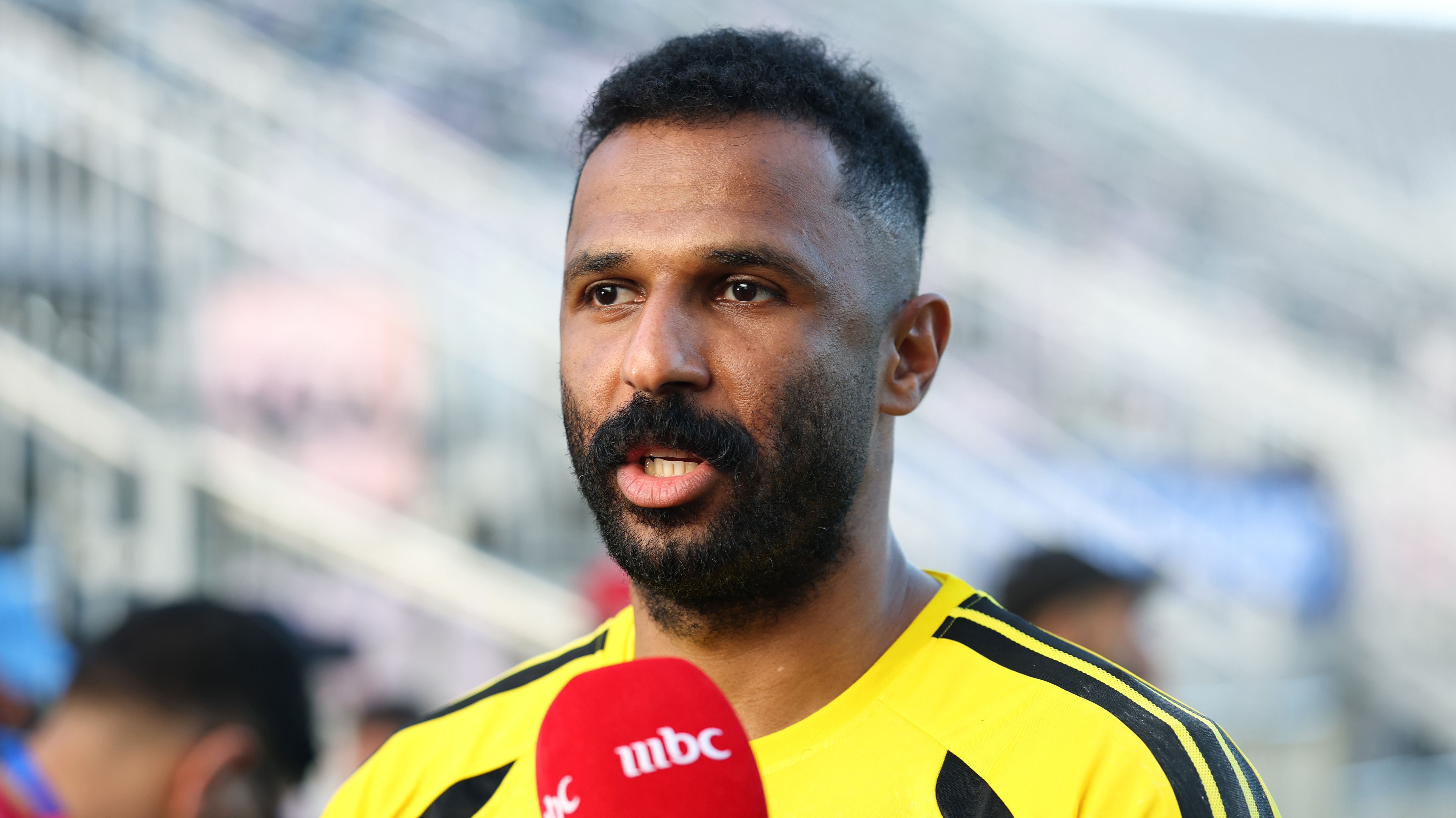 بعد فشل الصعود.. العويس على أعتاب العودة إلى دوري روشن