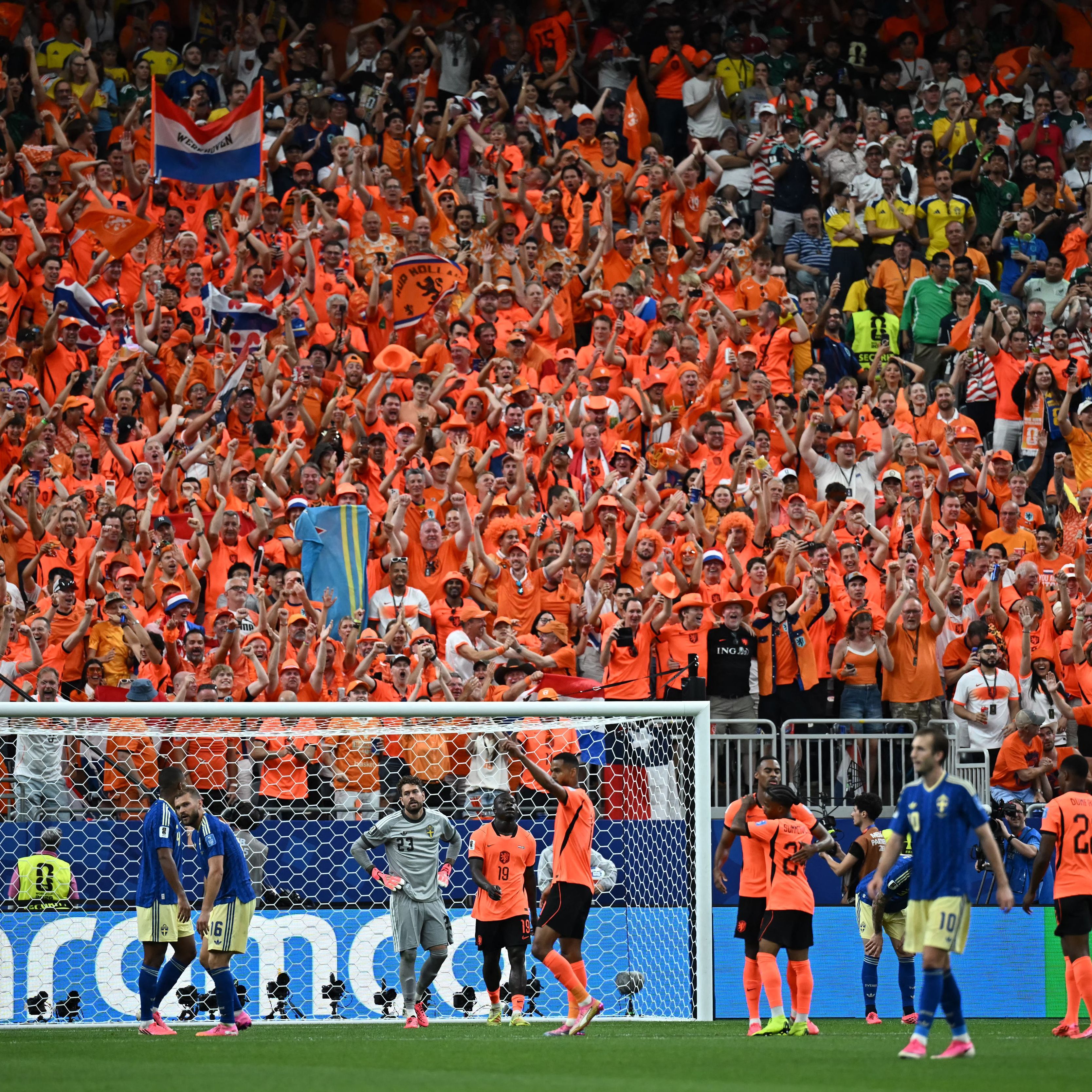 TOPSHOT-FBL-WC-2026-MATCH35-NED-SWE