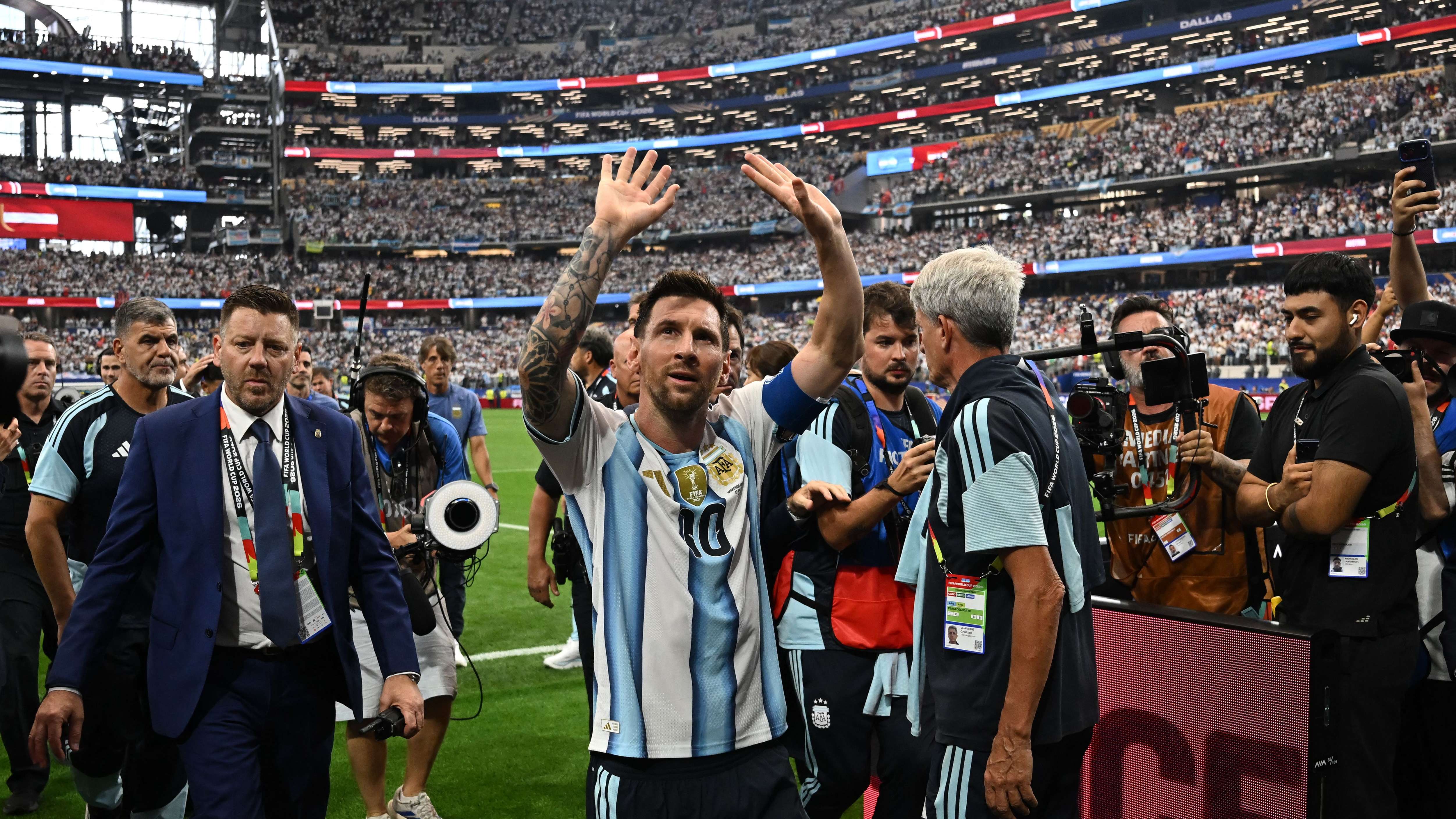 TOPSHOT-FBL-WC-2026-MATCH43-ARG-AUT