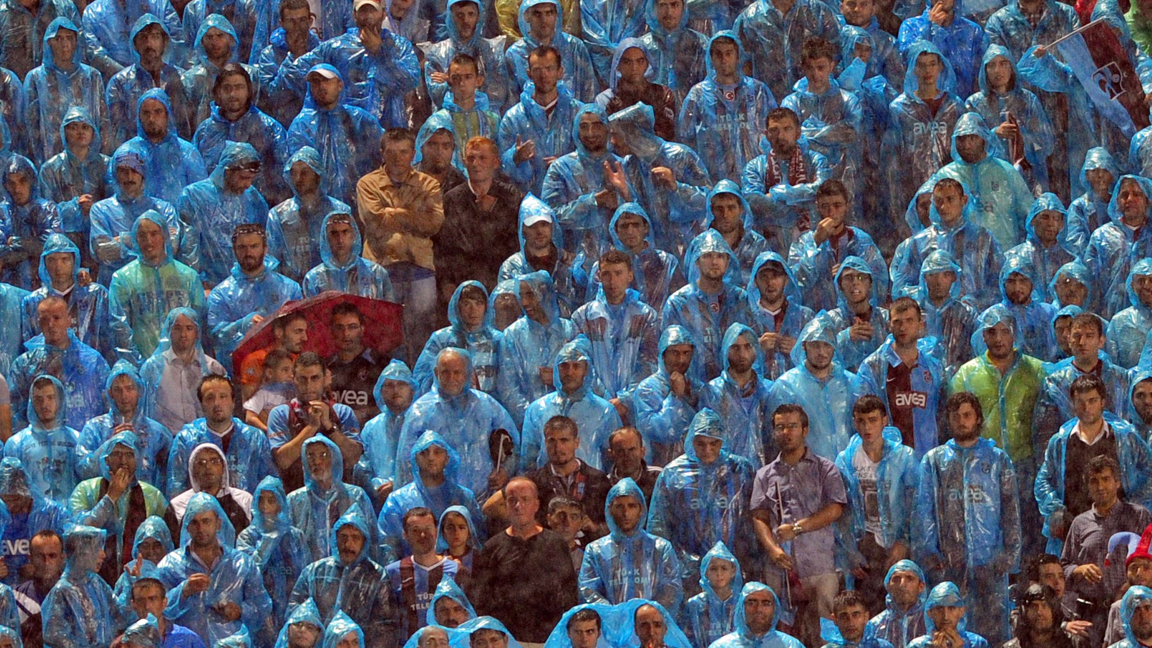 FBL-EUR-C3-TRABZONSPOR-LIVERPOOL