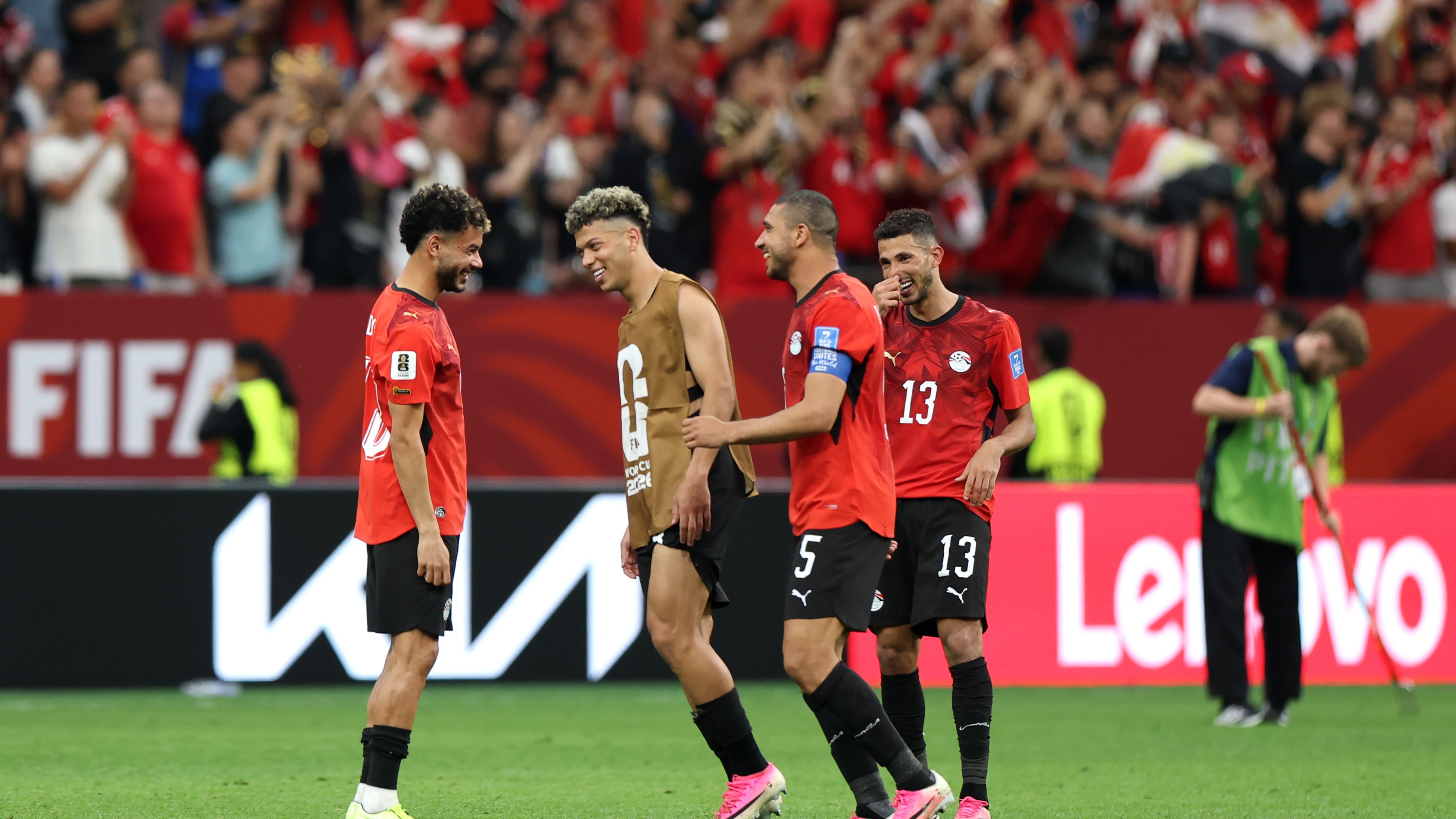 إصابة مقلقة لنجم منتخب مصر قبل القمة