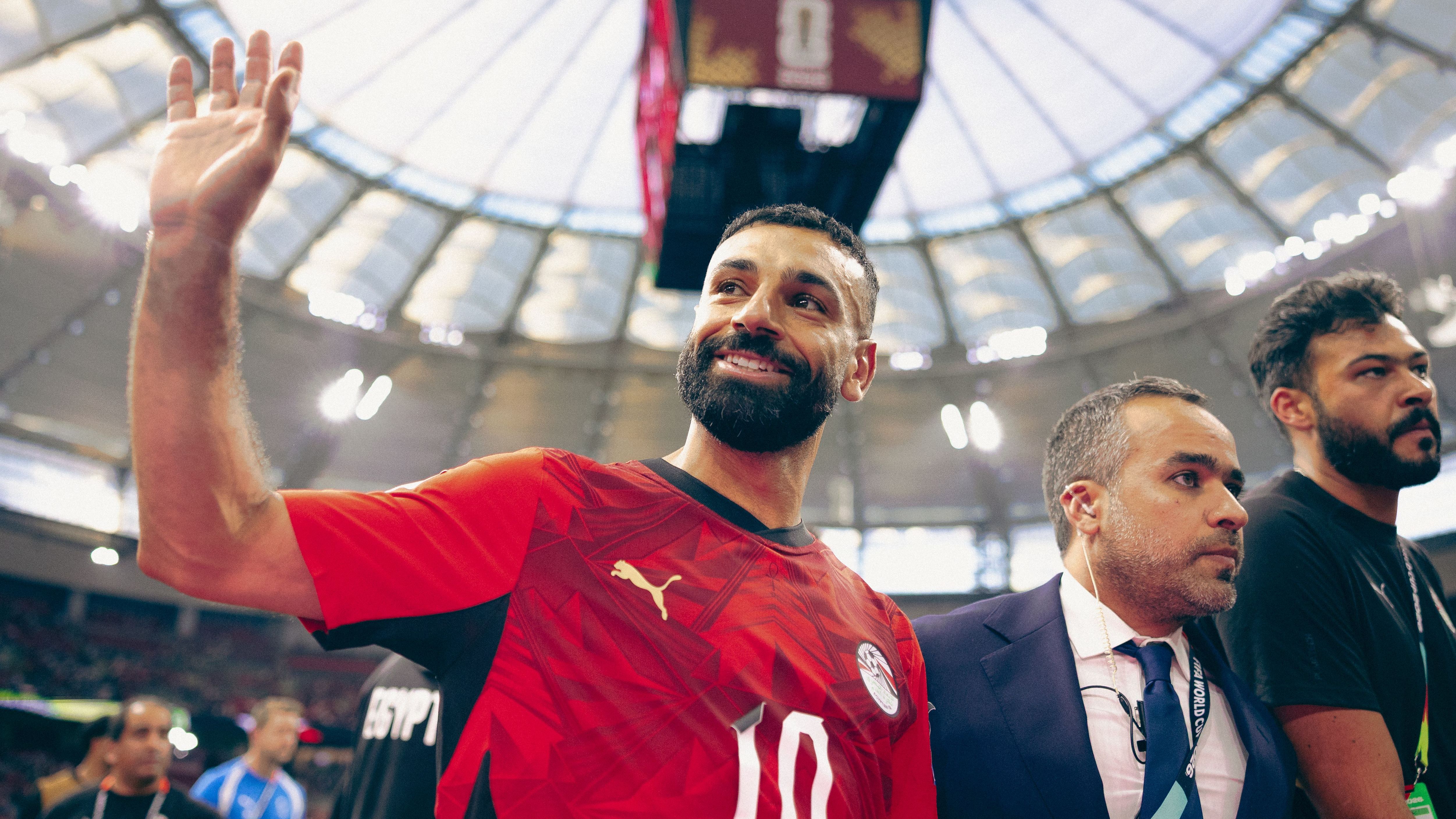 ليفربول يُفاجئ محمد صلاح بتكريم خاص بعد تألقه التاريخي في المونديال