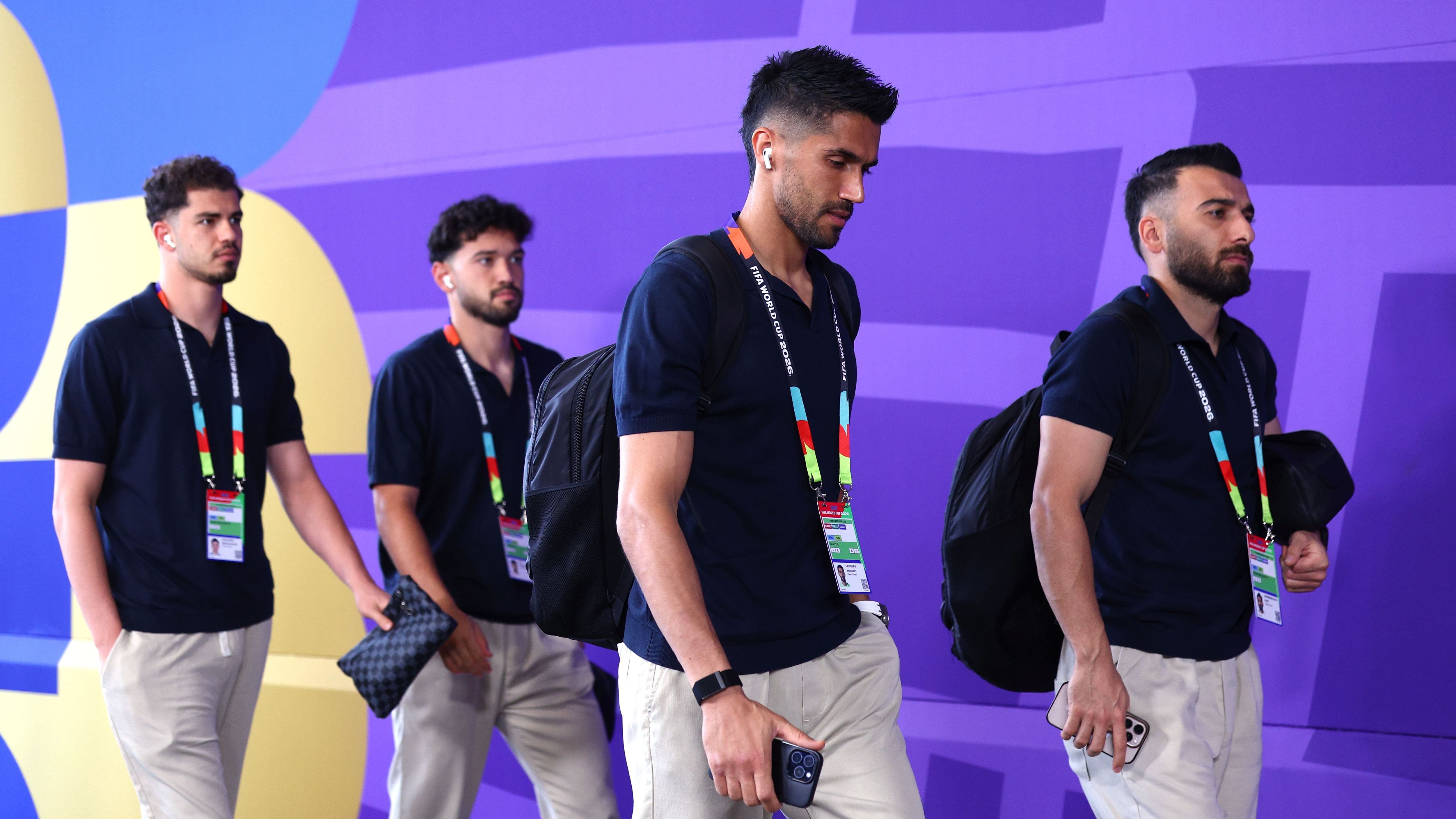 لاعب إيران: نحن أكثر المنتخبات نحساً ونتحسر على إهدار الفوز أمام مصر