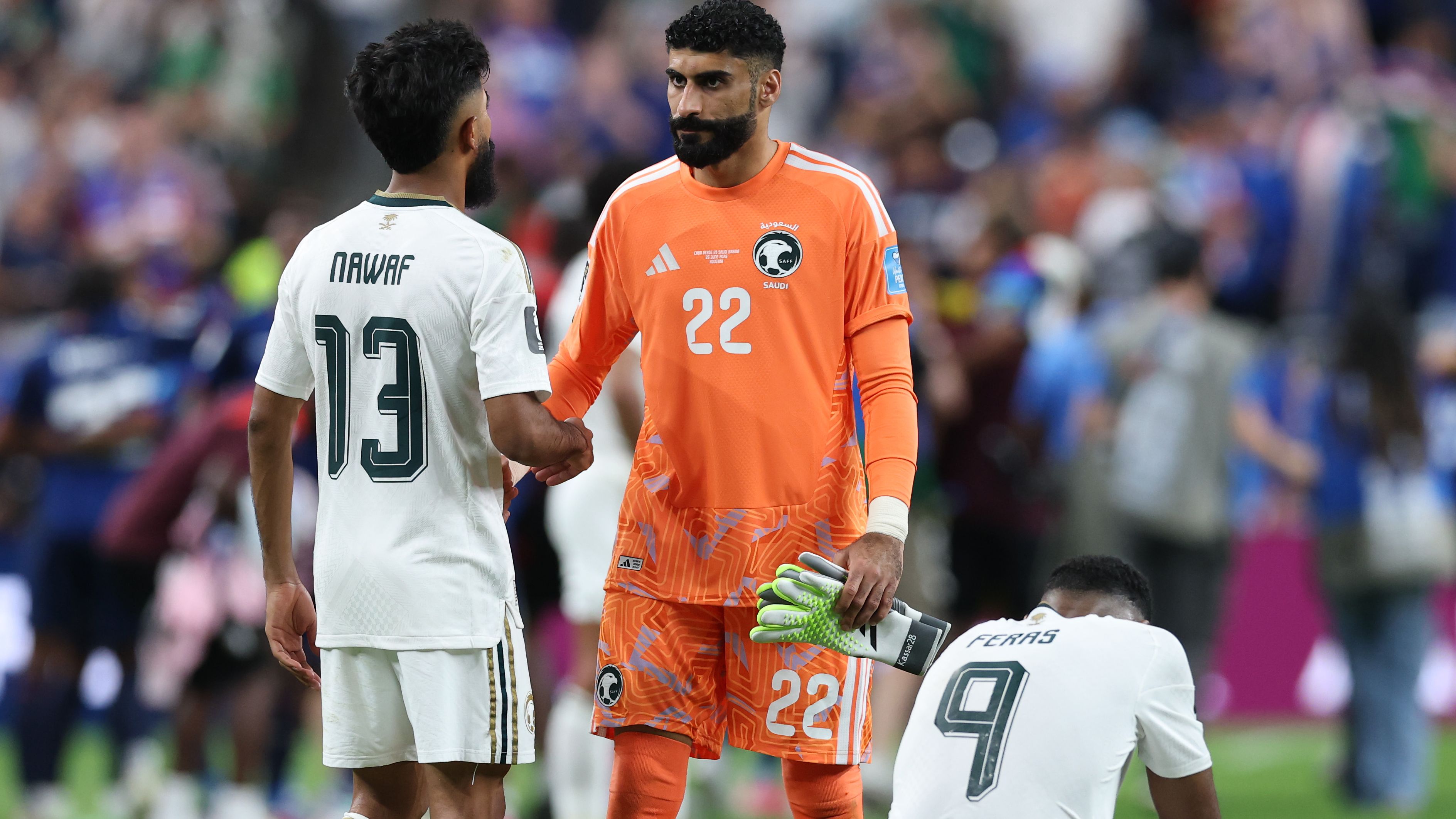 نجم السعودية السابق يحدد أقوى منافس للأخضر في خليجي 27