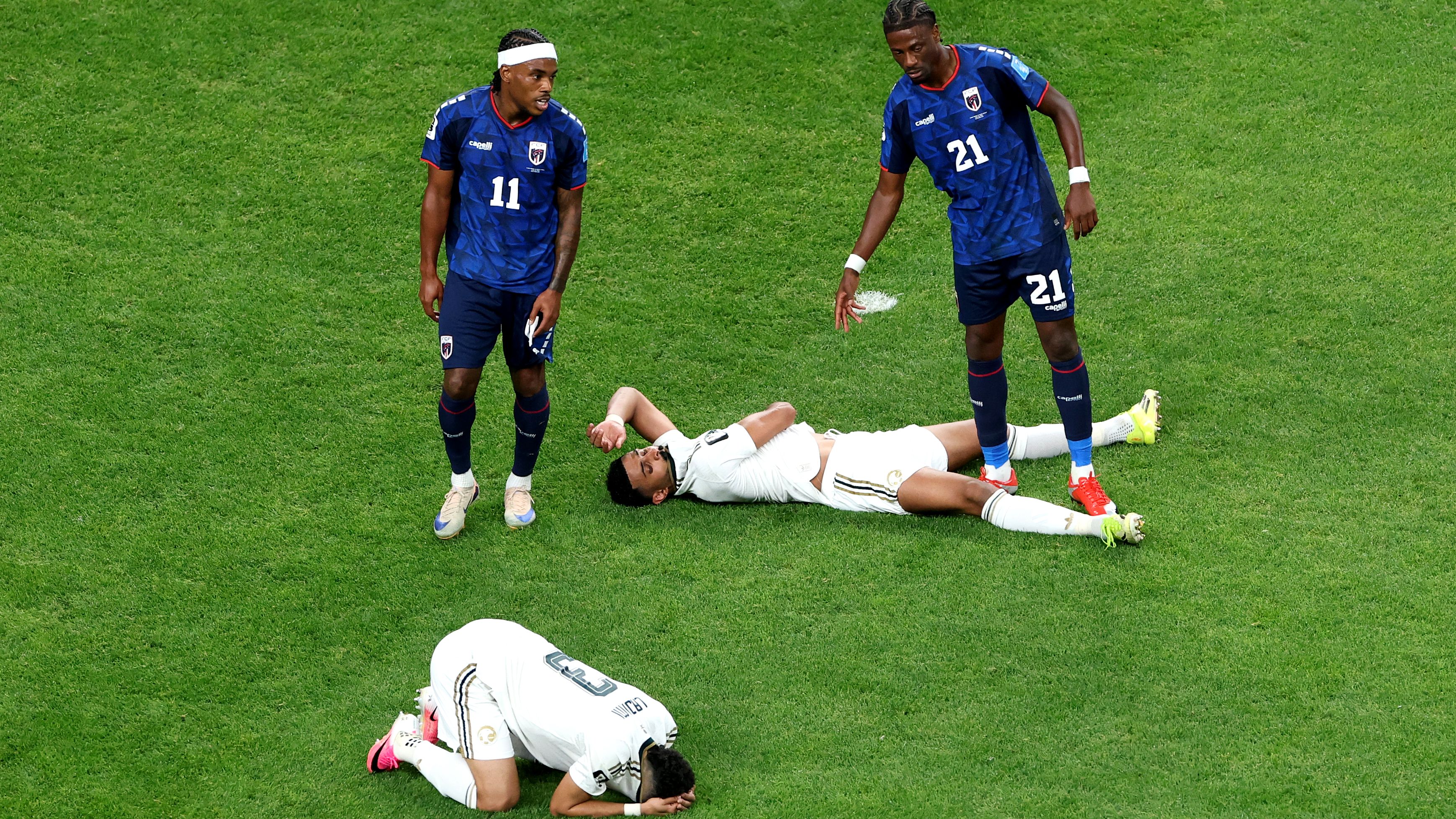 الجماهير تحمّل قائد المنتخب السعودي مسؤولية الخروج المونديالي المبكر