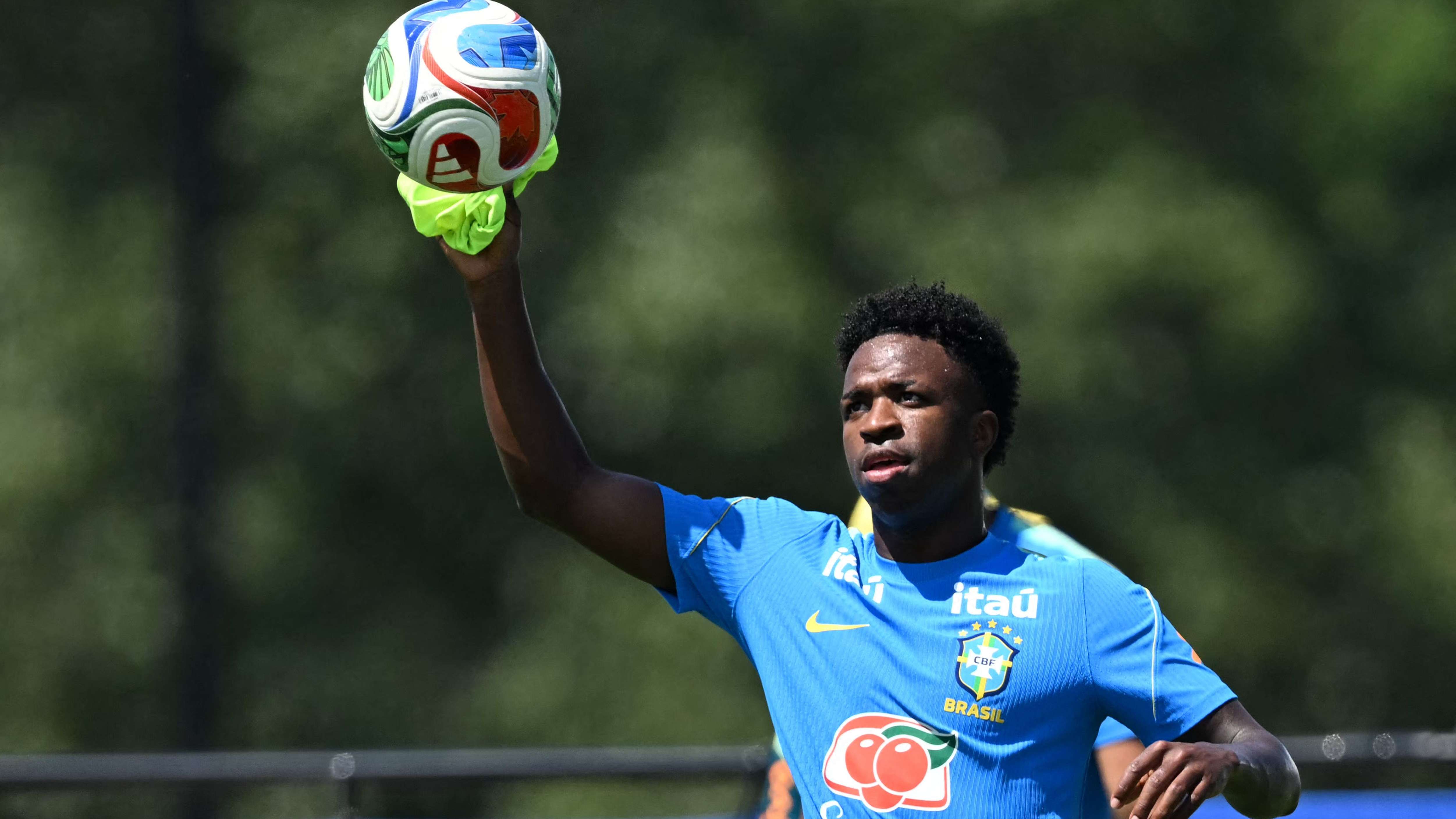 FBL-WC-2026-TRAINING-BRA