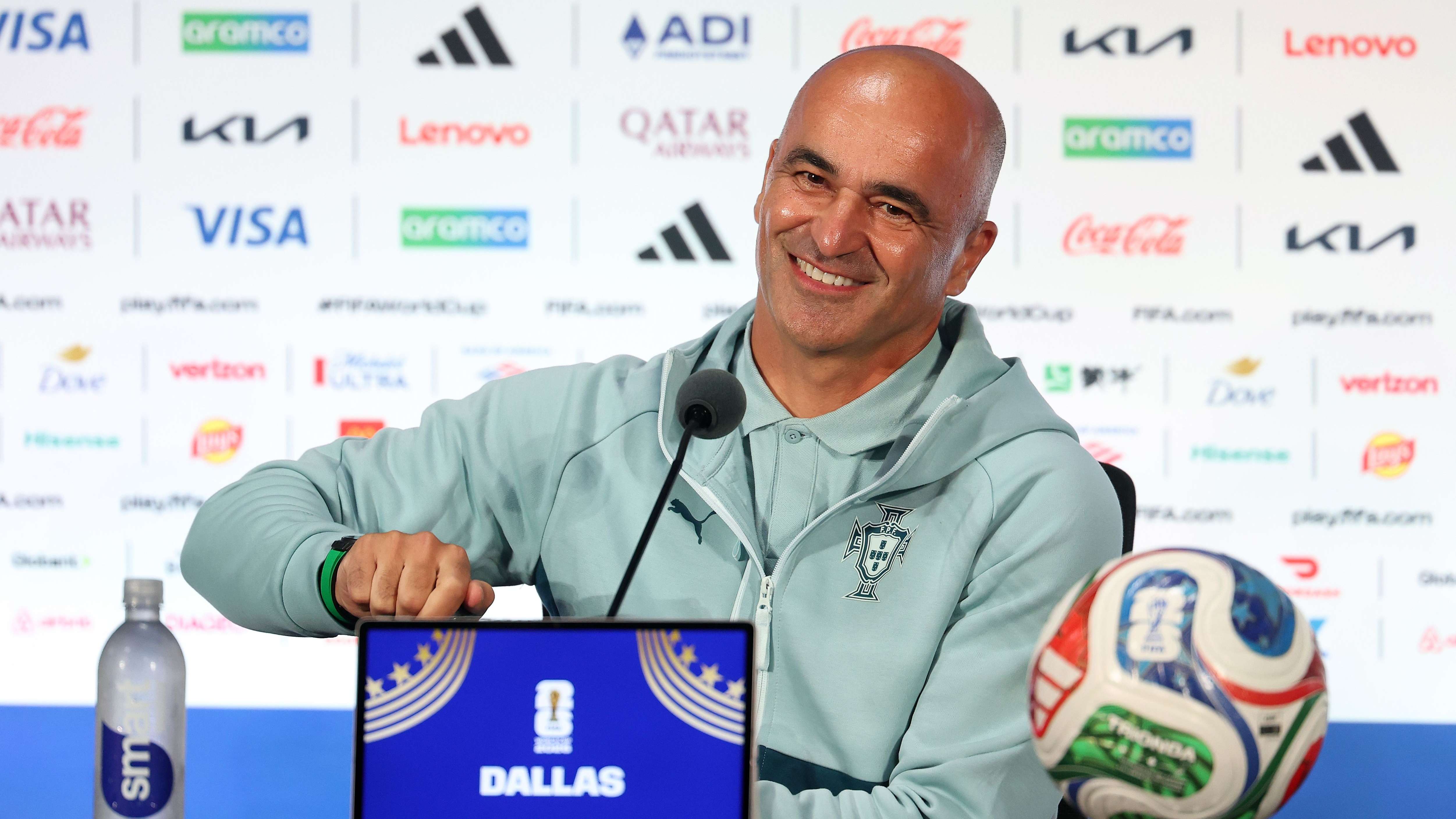 روبرتو مارتينيزمفاجأة.. اتفاق مع روبرتو مارتينيز يهدد مستقبل دونيس في المنتخب السعوديالفوز بـ"خليجي 27" يضع الاتحاد السعودي في ورطة07:578 أكتوبر 2026