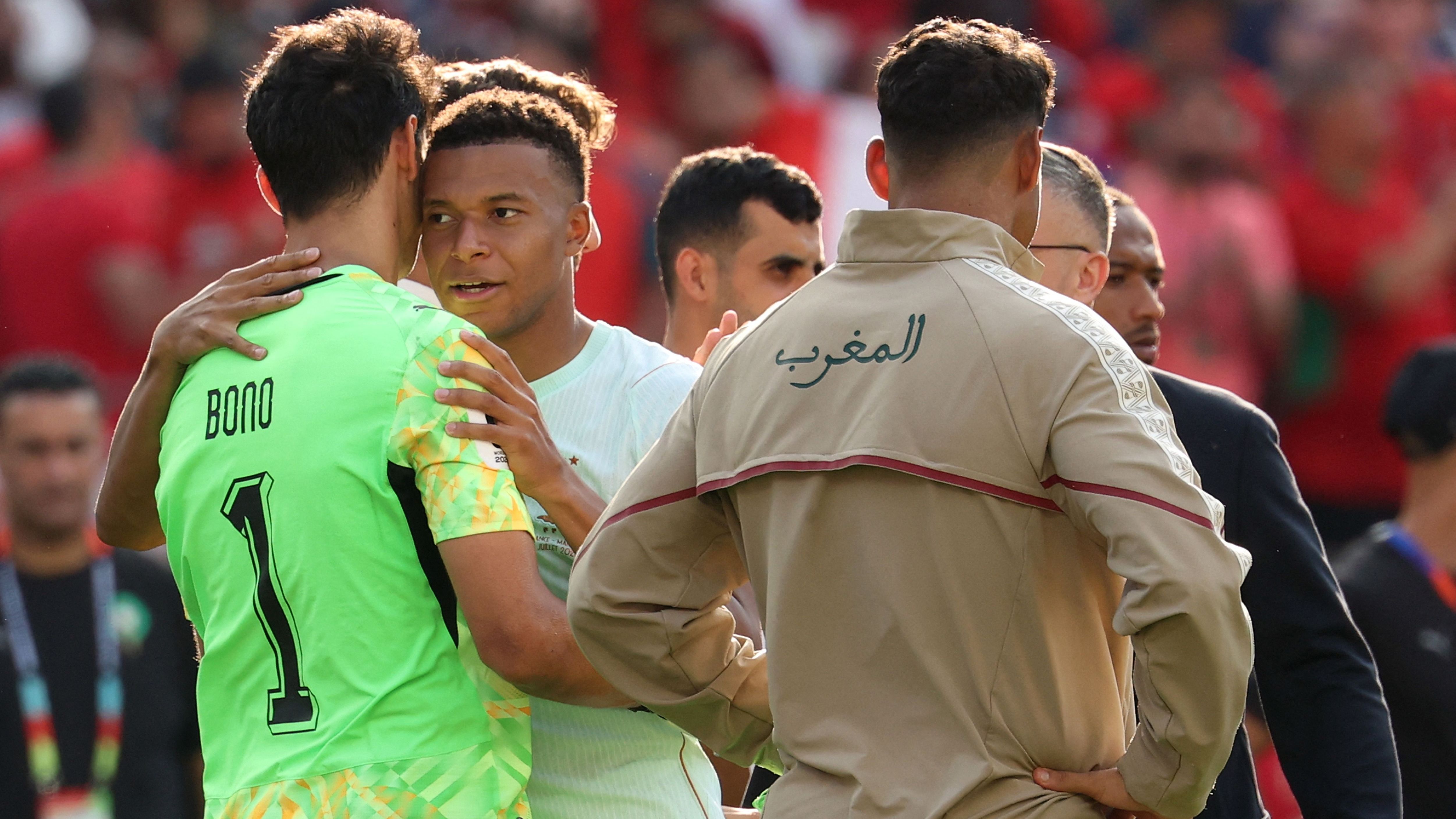 رغم التأهل.. بونو يذكّر مبابي بكابوس قديم