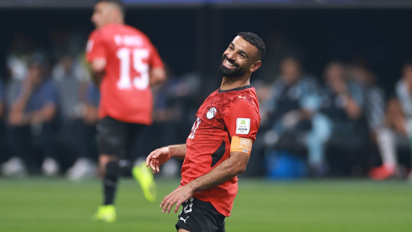 صفقة القرن على المحك.. مطالب محمد صلاح تربك الهلال والقادسية