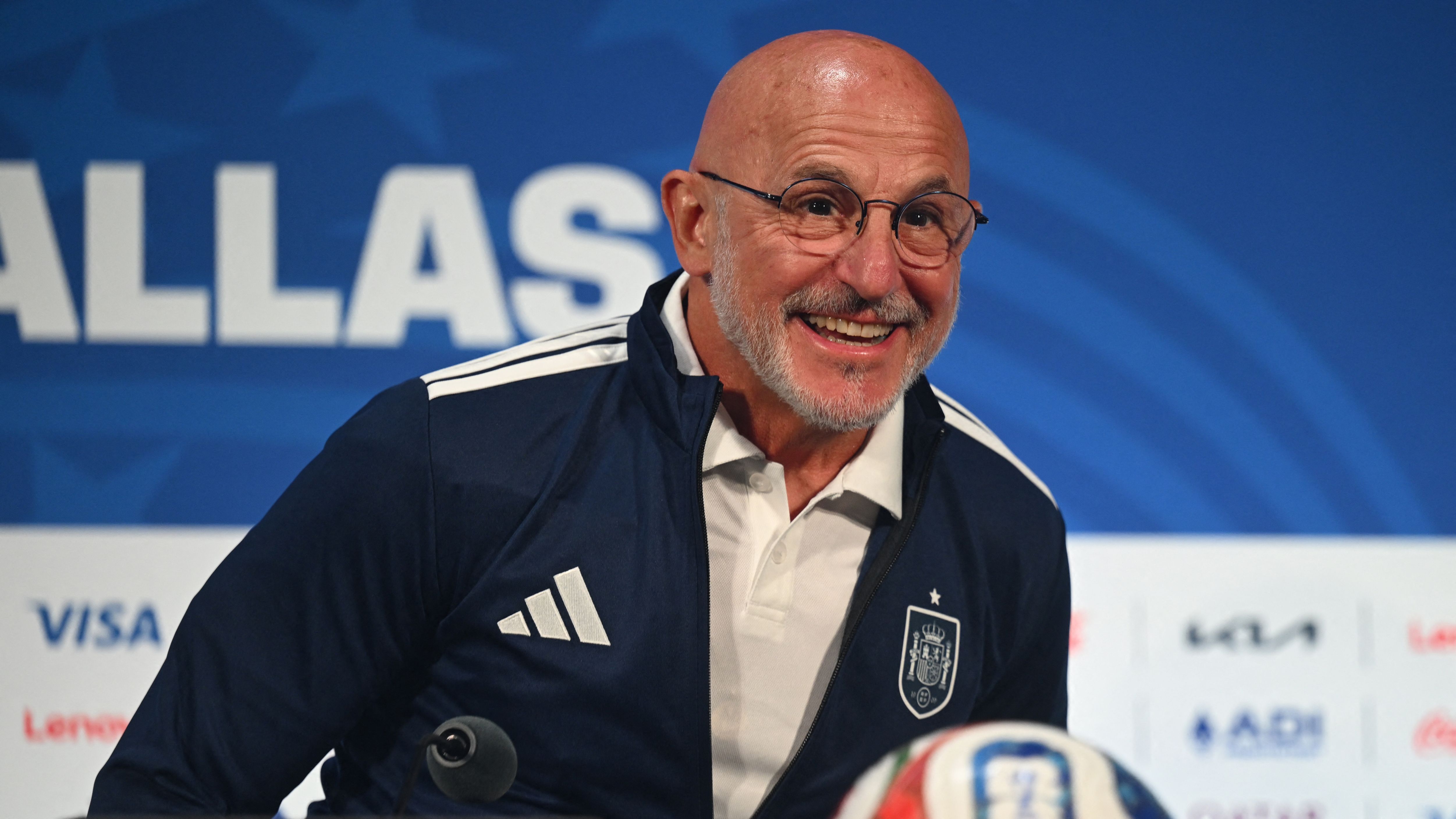دي لا فوينتي يرد على ديشامب: الترشيحات لا تعني شيئًا في نصف النهائي