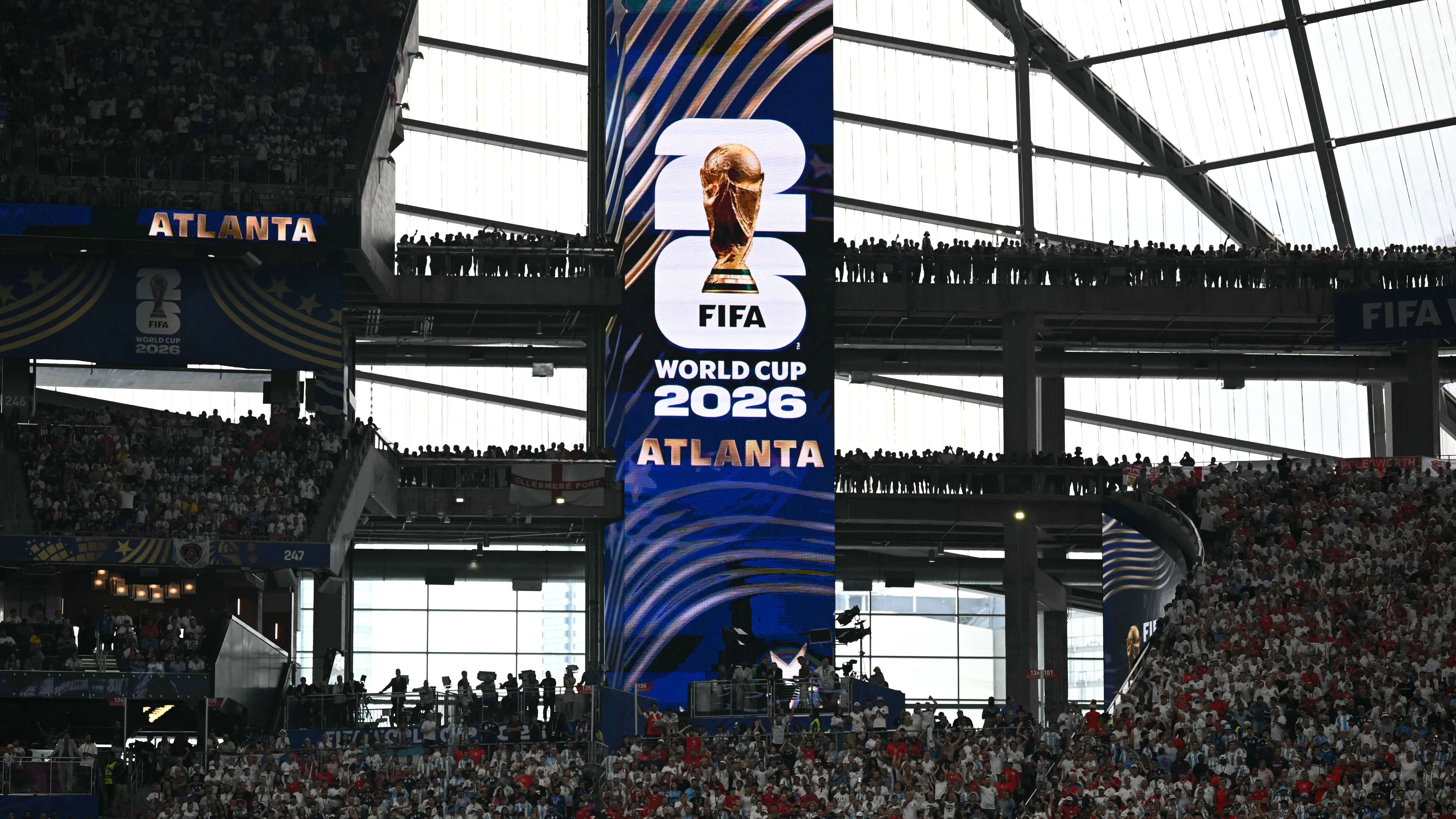 FBL-WC-2026-MATCH102-ENG-ARG-FANS