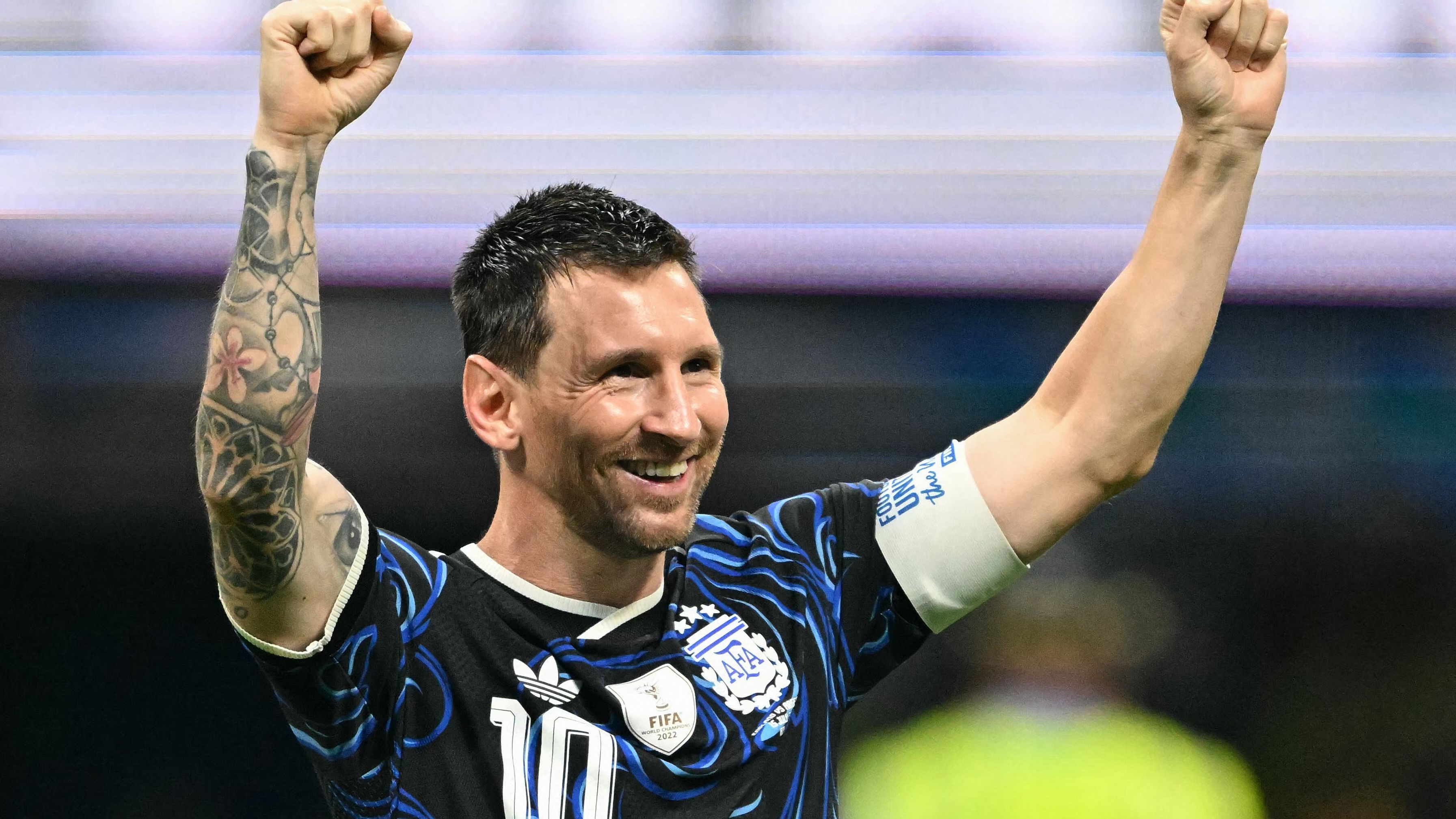 TOPSHOT-FBL-WC-2026-MATCH102-ENG-ARG