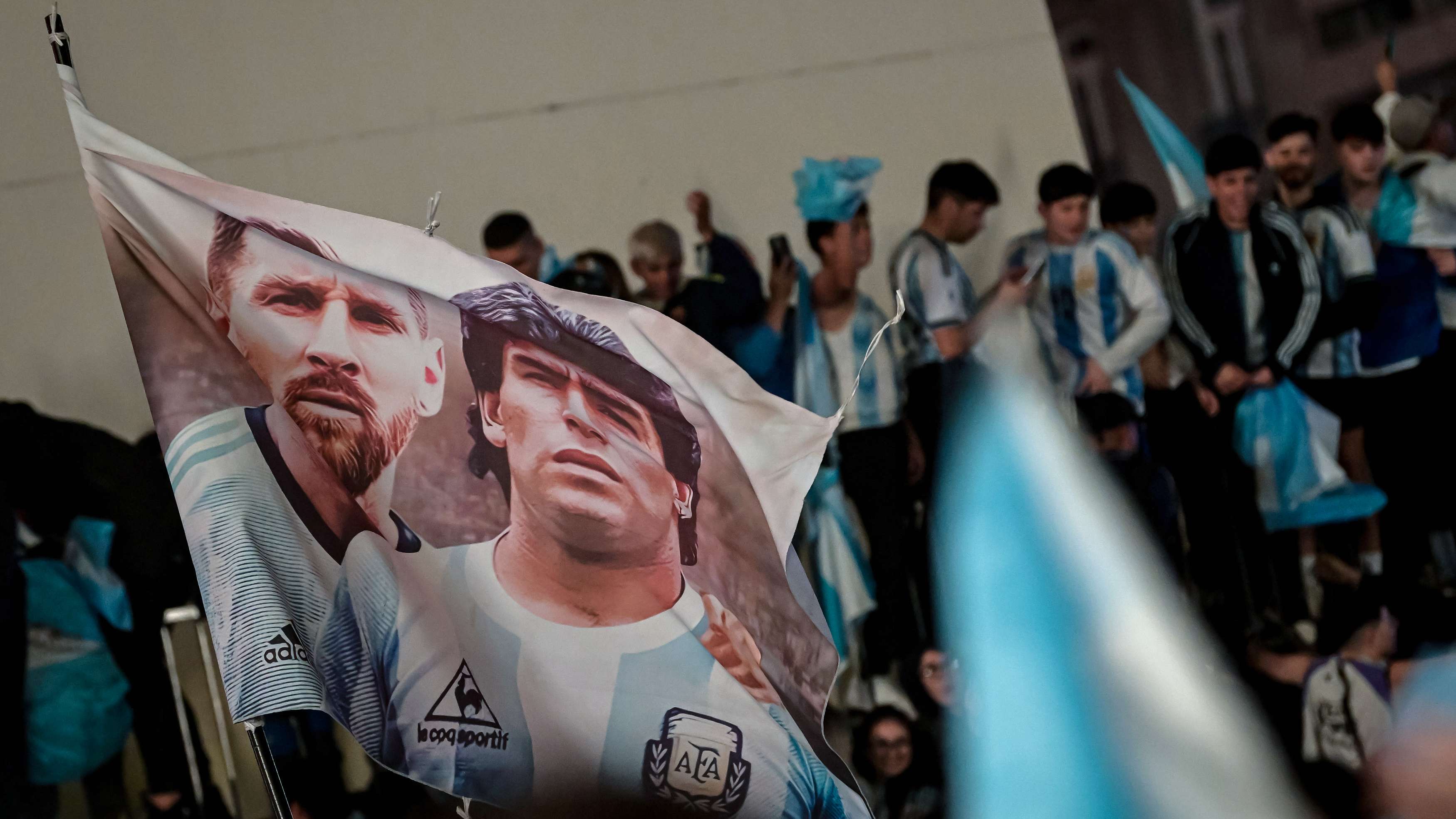 Fans Of Argentina Celebrate The Victory Against England In The FIFA World Cup 2026