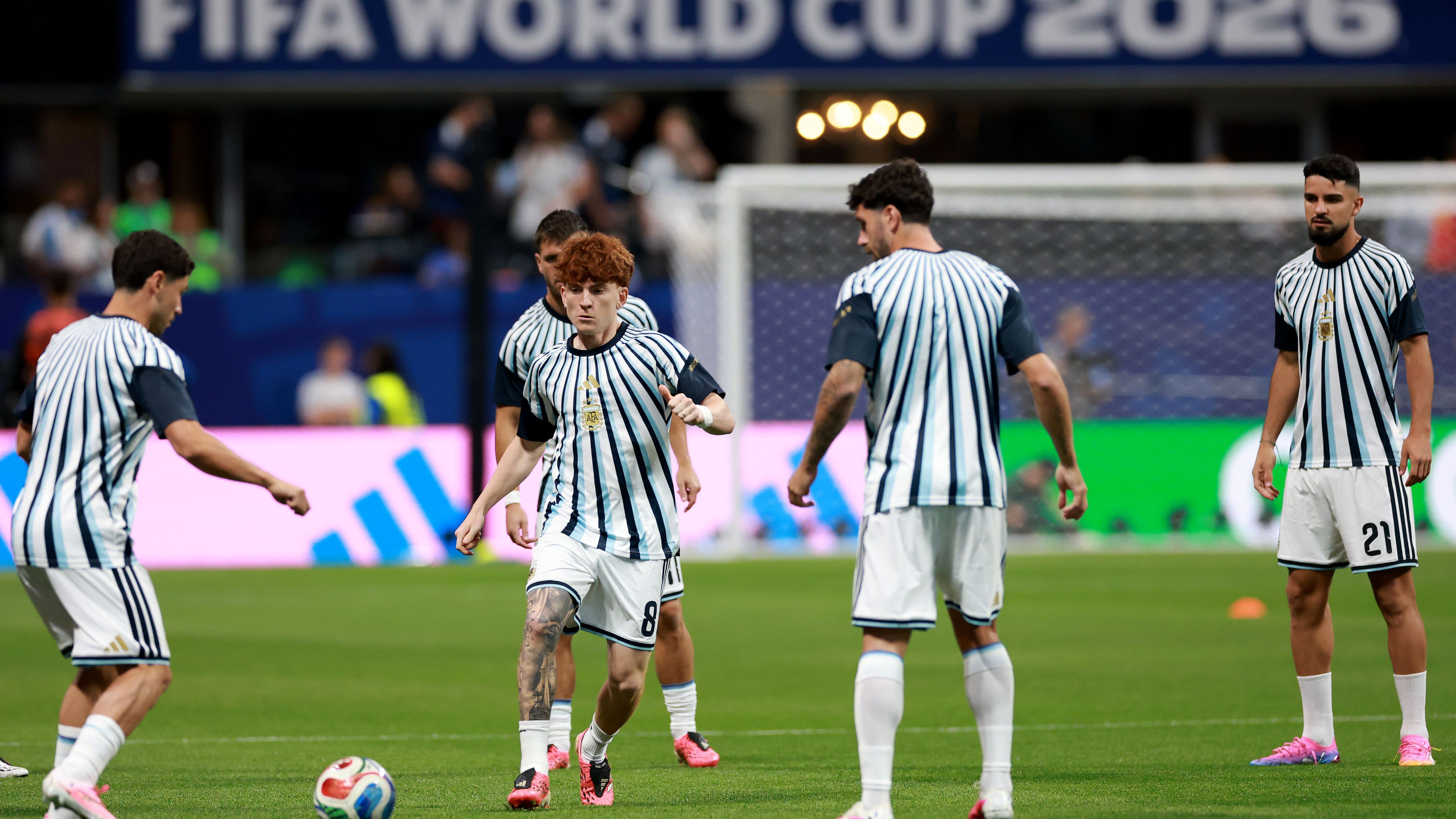 رسميا.. تشيلسي يعلن ضم لاعب منتخب الأرجنتين