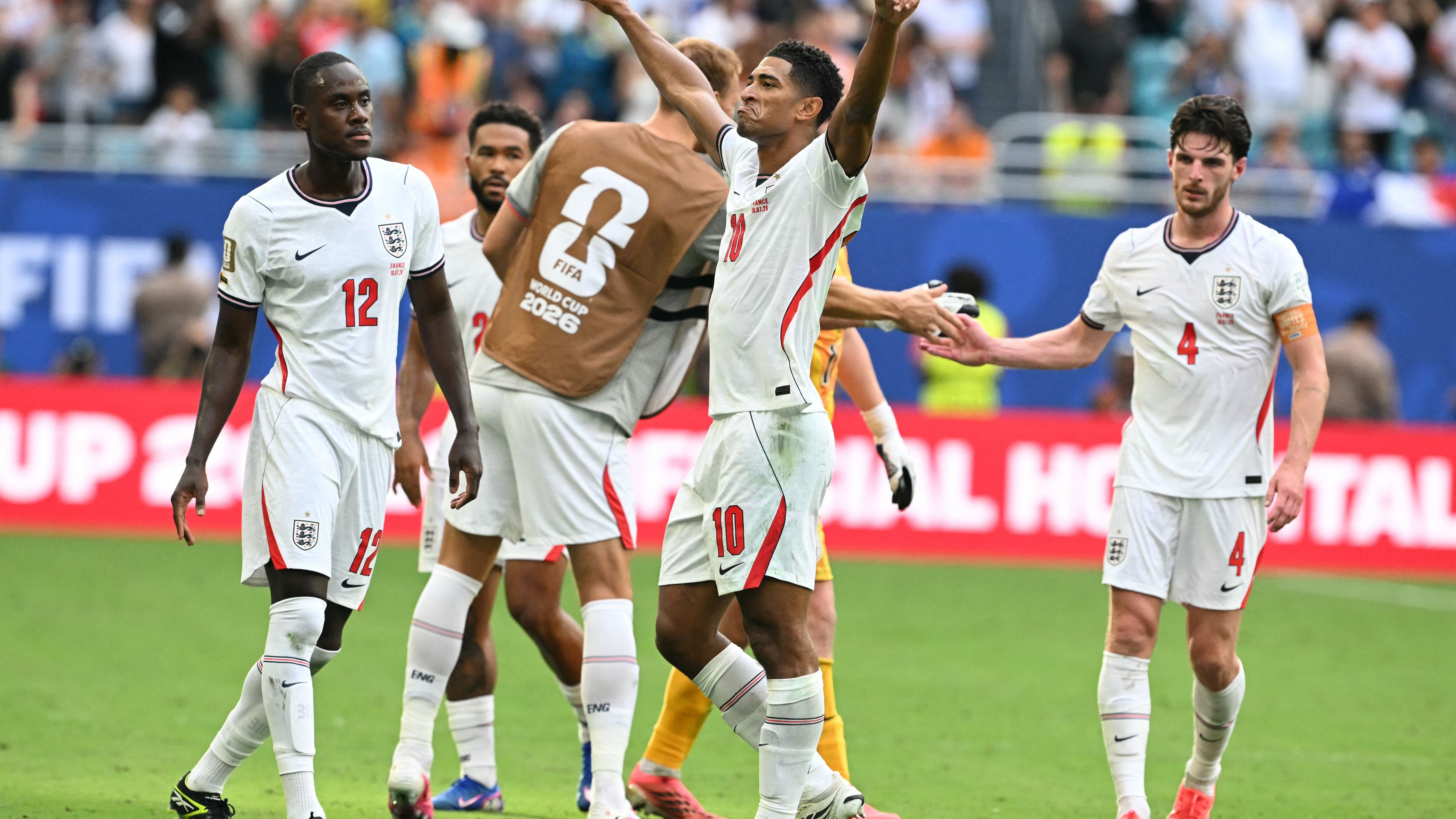 TOPSHOT-FBL-WC-2026-MATCH103-FRA-ENG