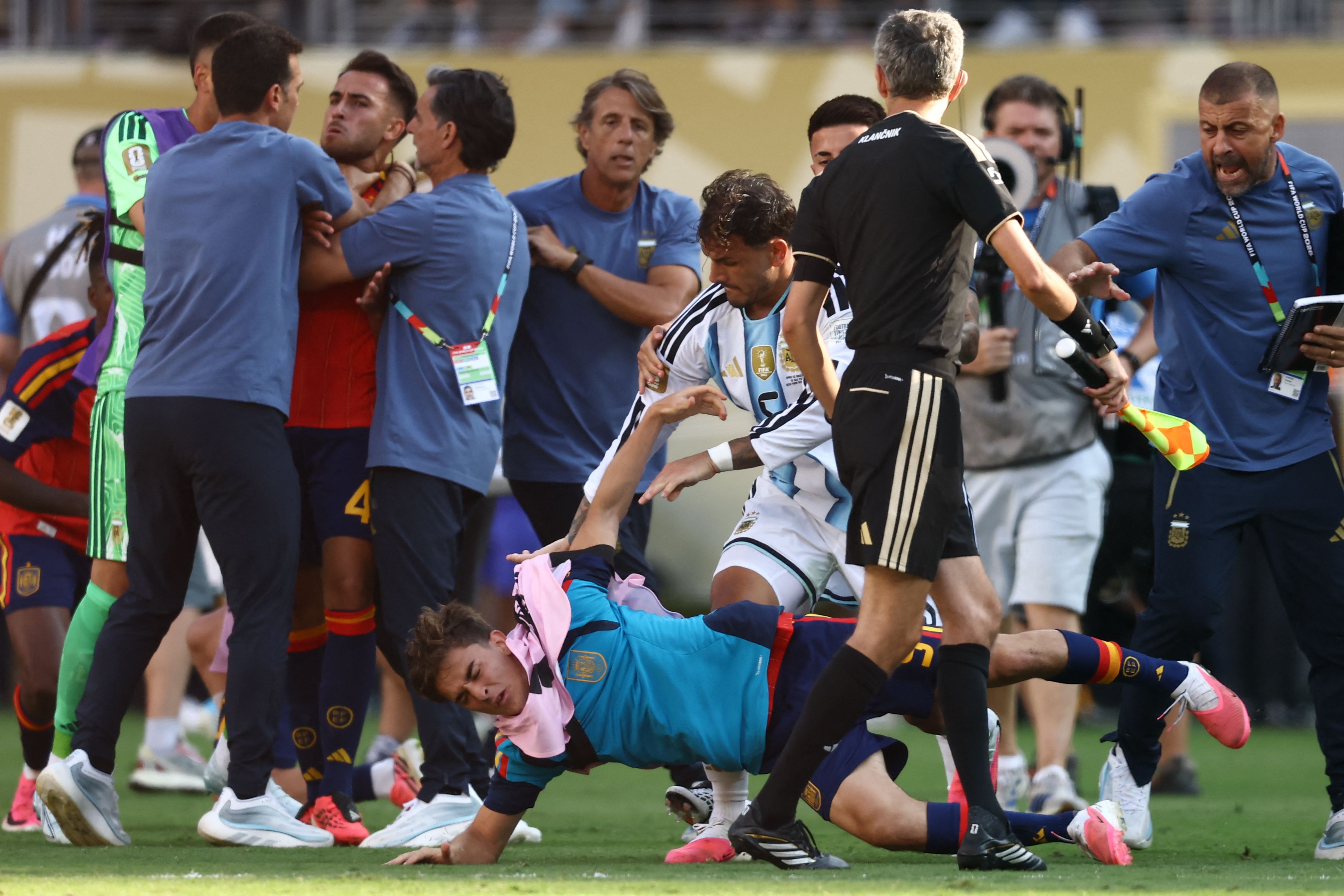 إسبانيا تتوج بكأس العالم 2026.. وانتصار كرة القدم على السلوك غير الرياضي