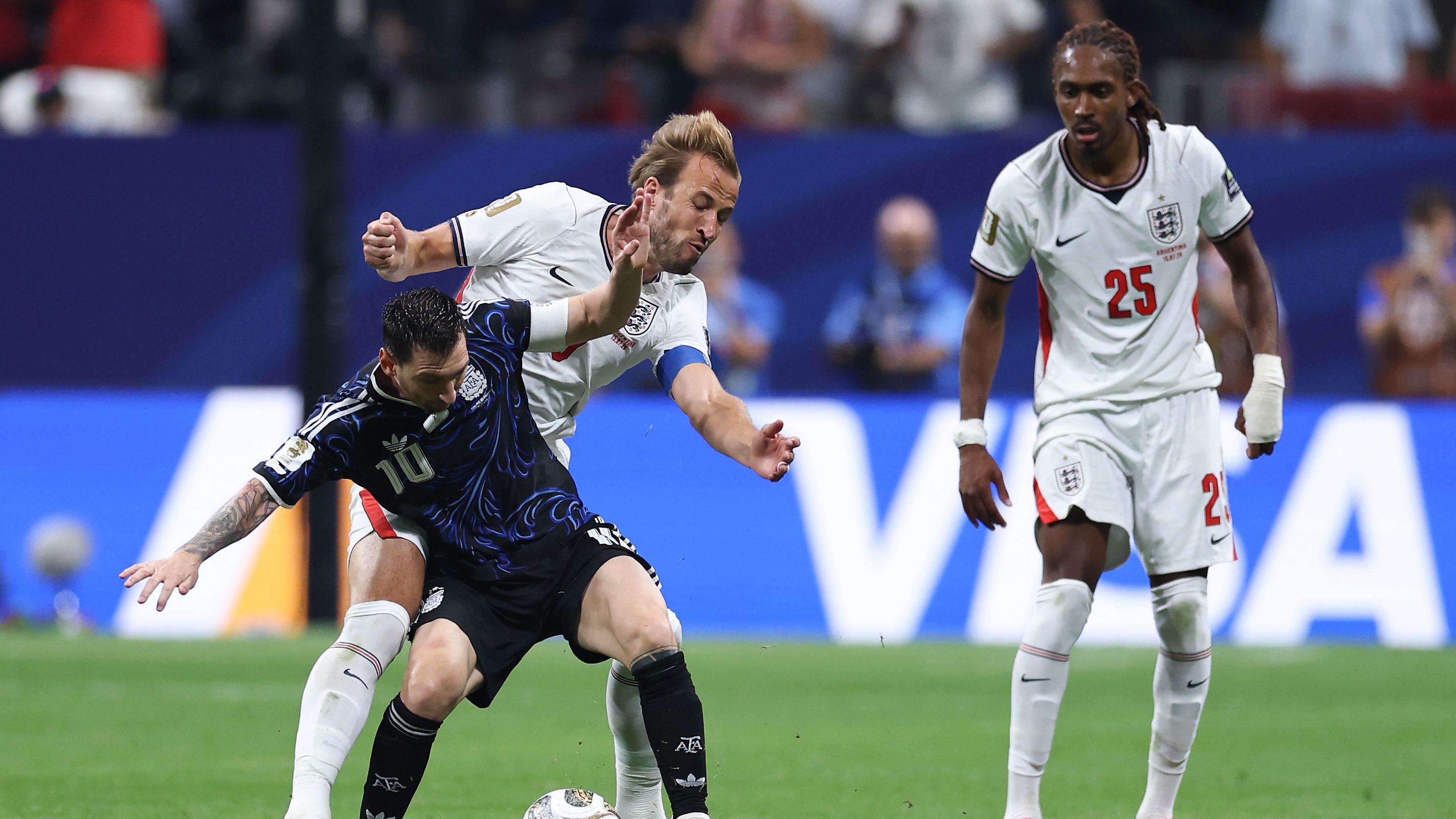 رقم سلبي تاريخي يطغى على نصف نهائي كأس العالم بين إنجلترا والأرجنتين