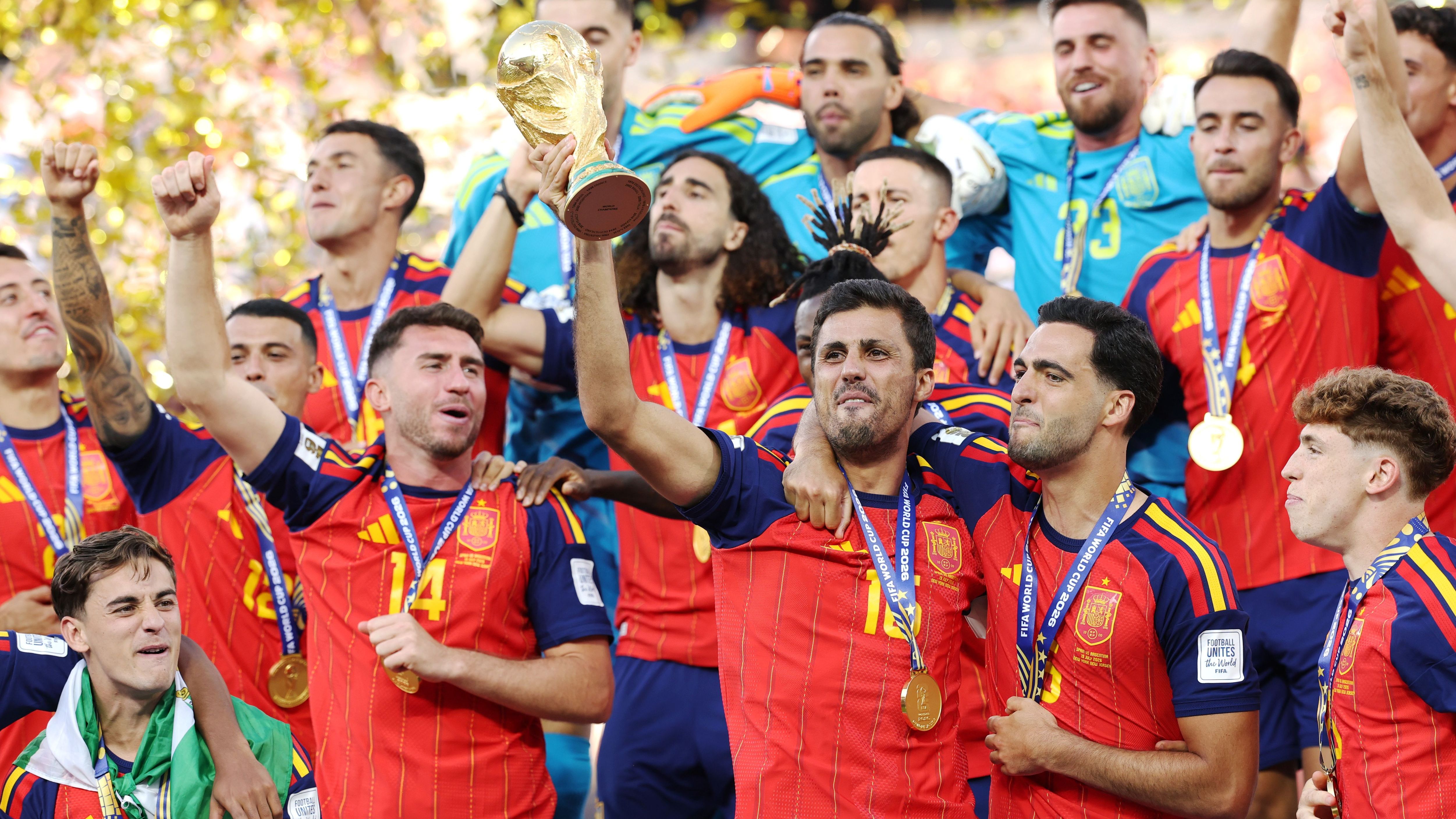 إسبانيا تتوج بلقب كأس العالم للمرة الثانية على حساب الأرجنتين