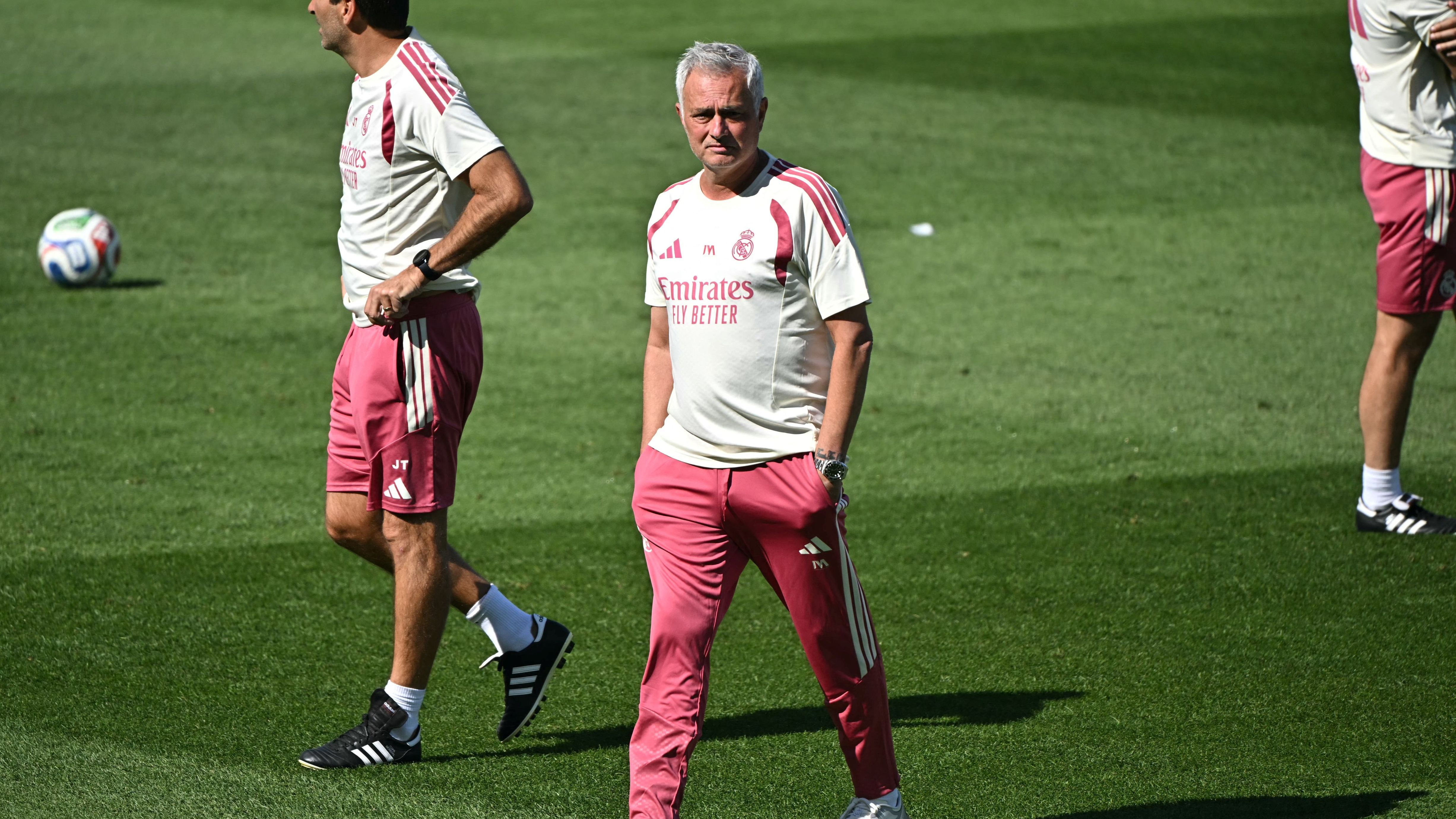 وجه جديد للمدرب.. مورينيو يتخلى عن آفة حقبته الأولى في ريال مدريد
