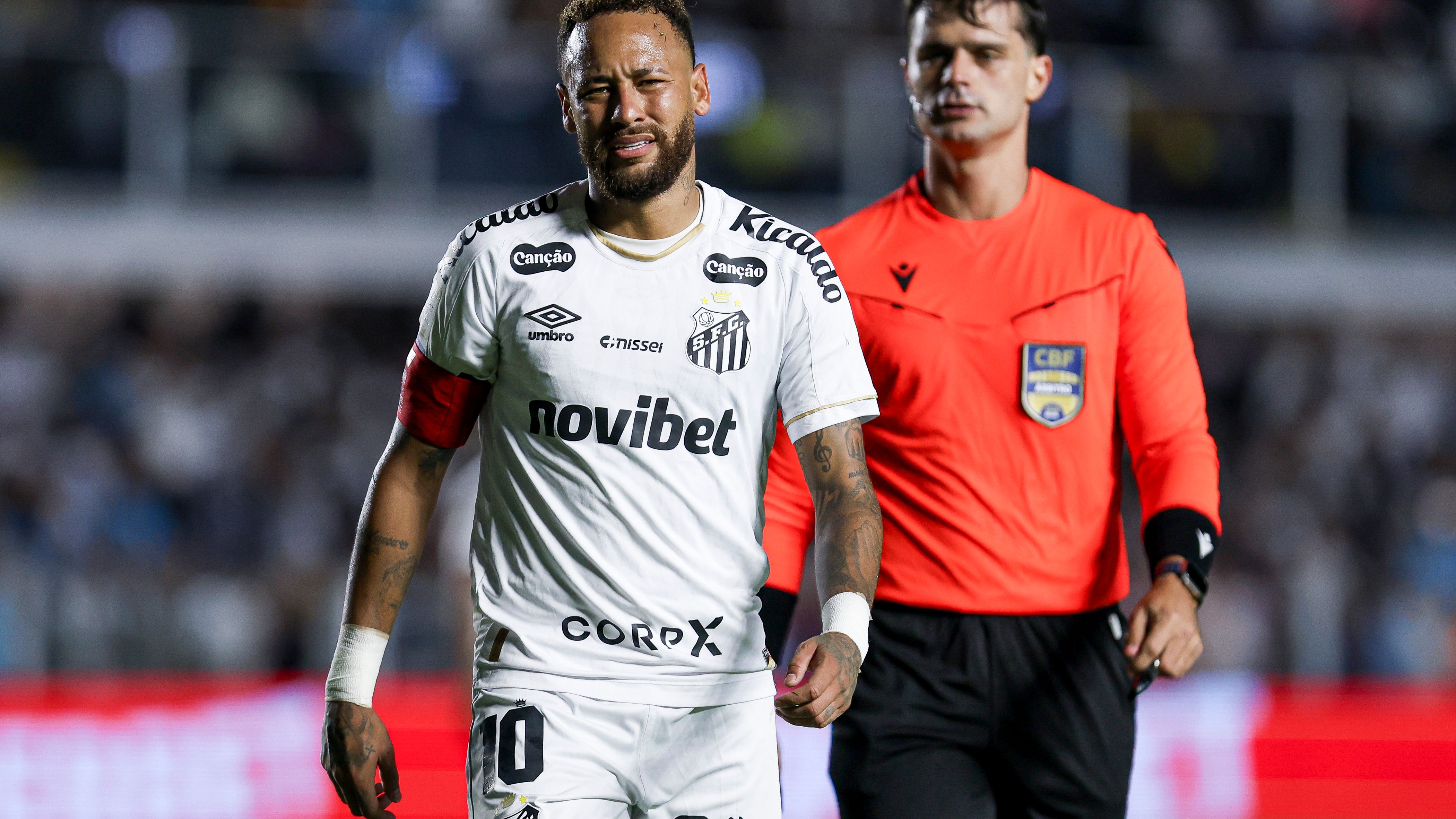 Santos v Chapecoense - Brasileirao 2026