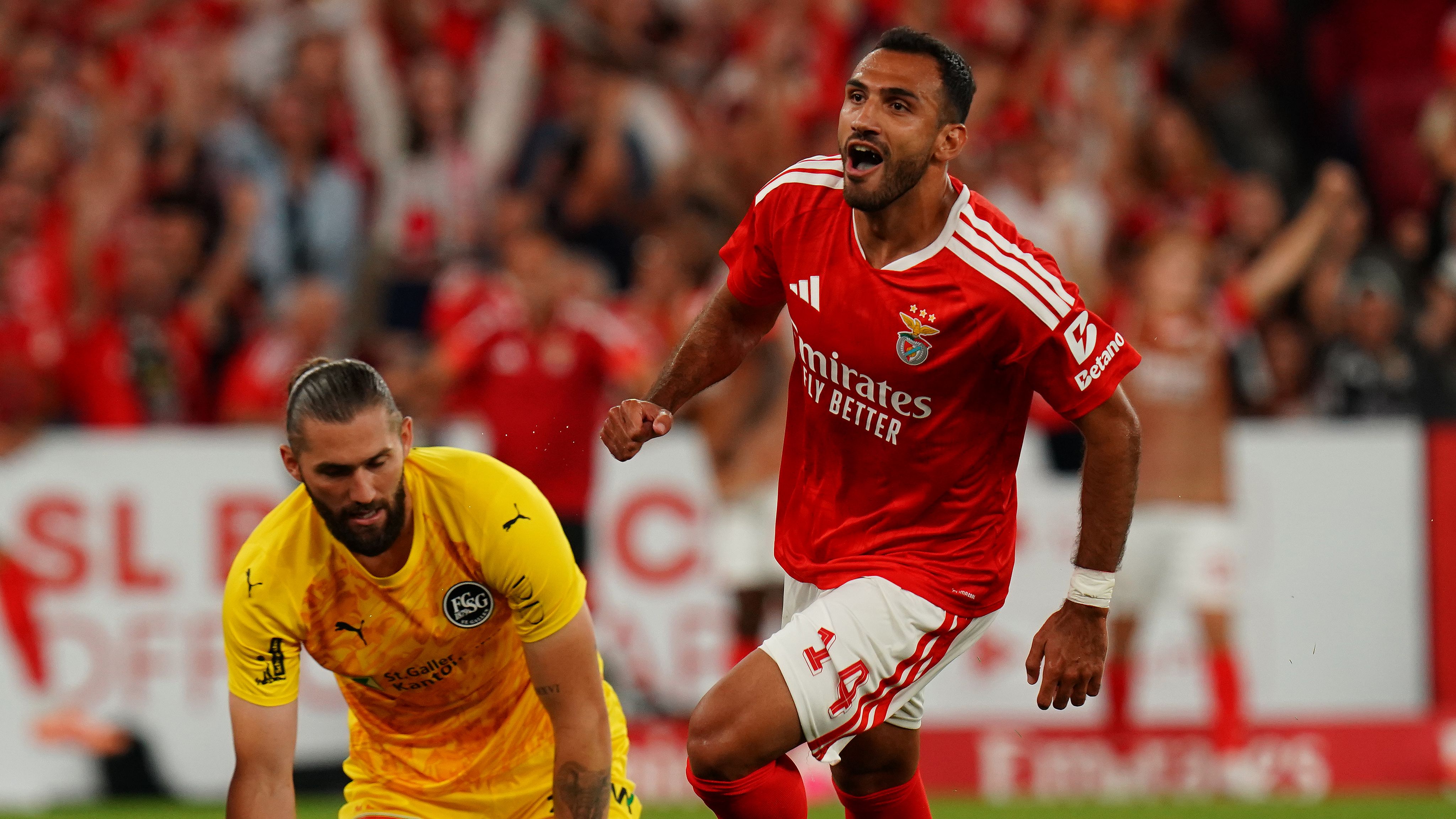 SL Benfica v St. Gallen - UEFA Europa League Qualifier