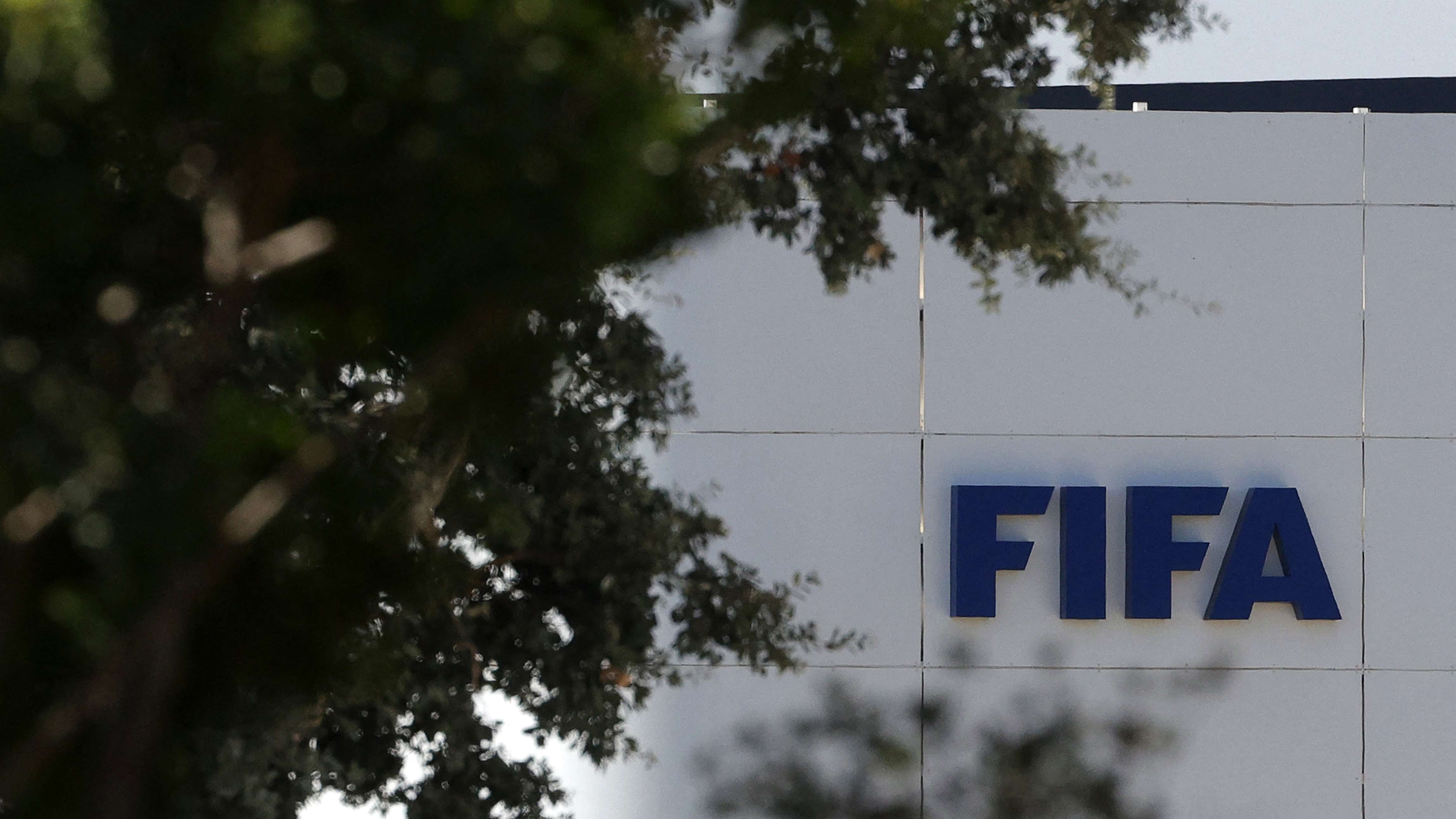 FBL-WC-BUSINESS-FIFA-UEFA-MEETING