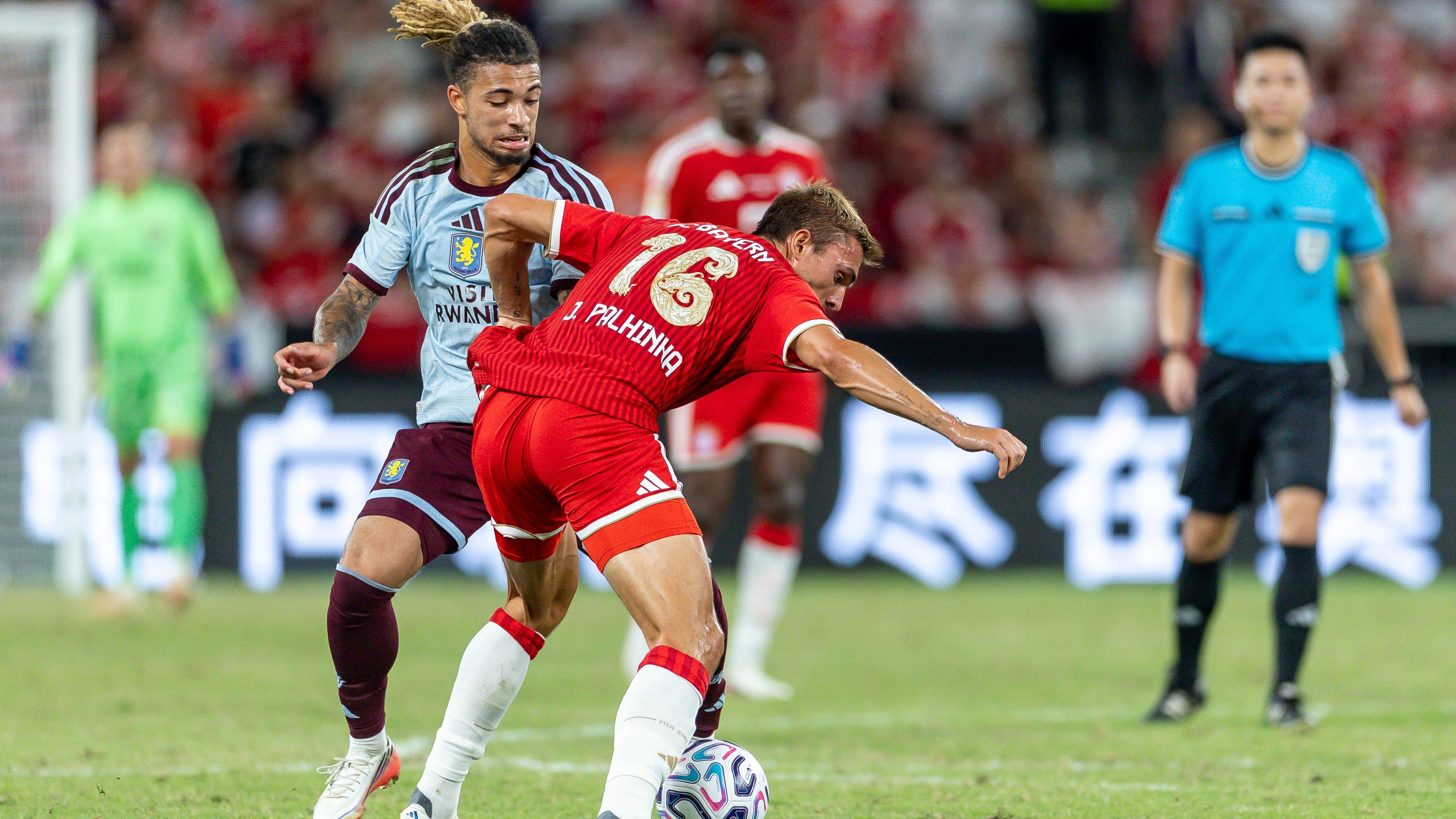 FC Bayern München v Aston Villa - Pre-Season Friendly