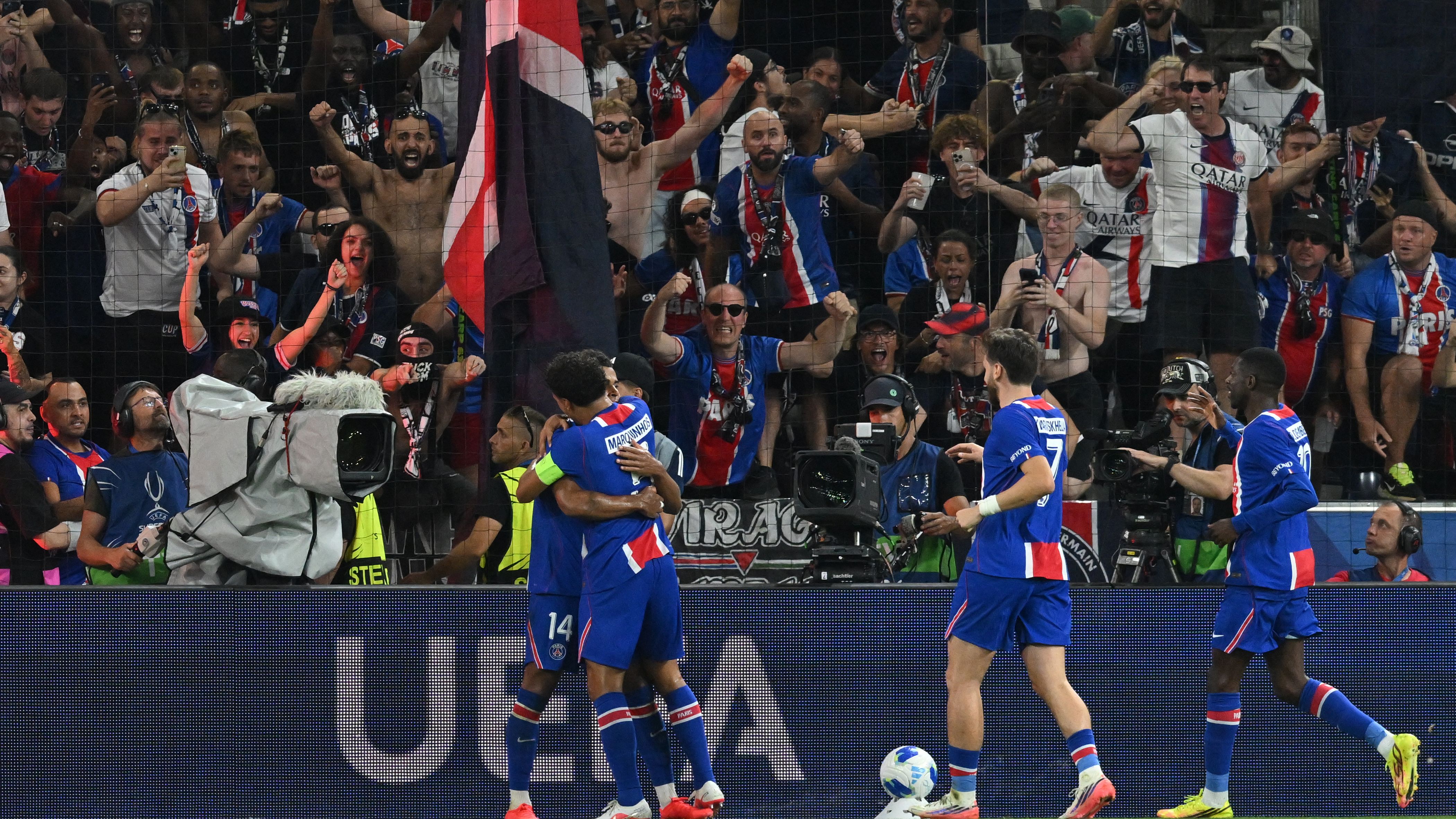 FBL-EUR-SUPERCUP-PSG-ASTON VILLA