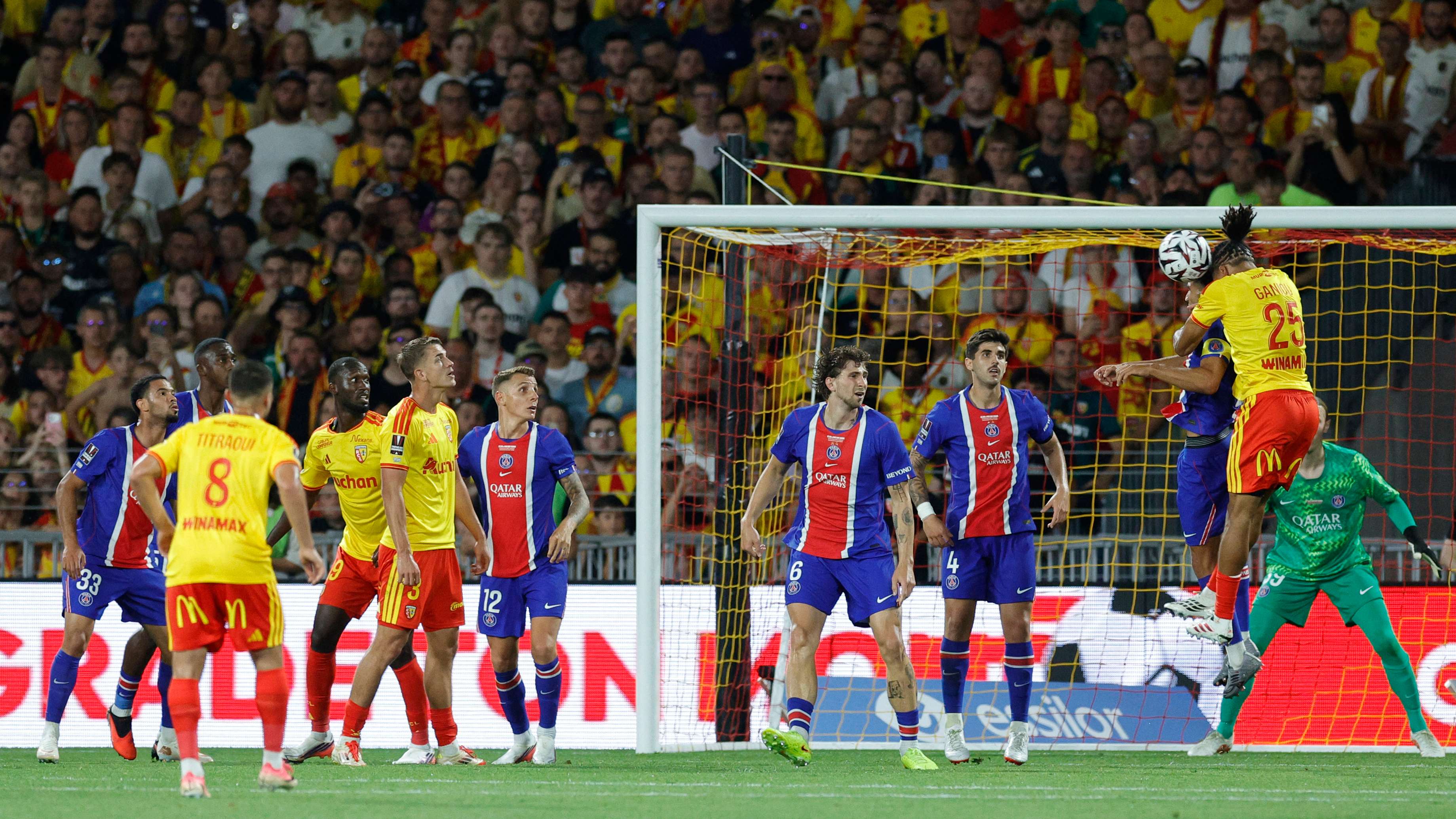FBL-FRA-SUPER CUP-LENS-PSG