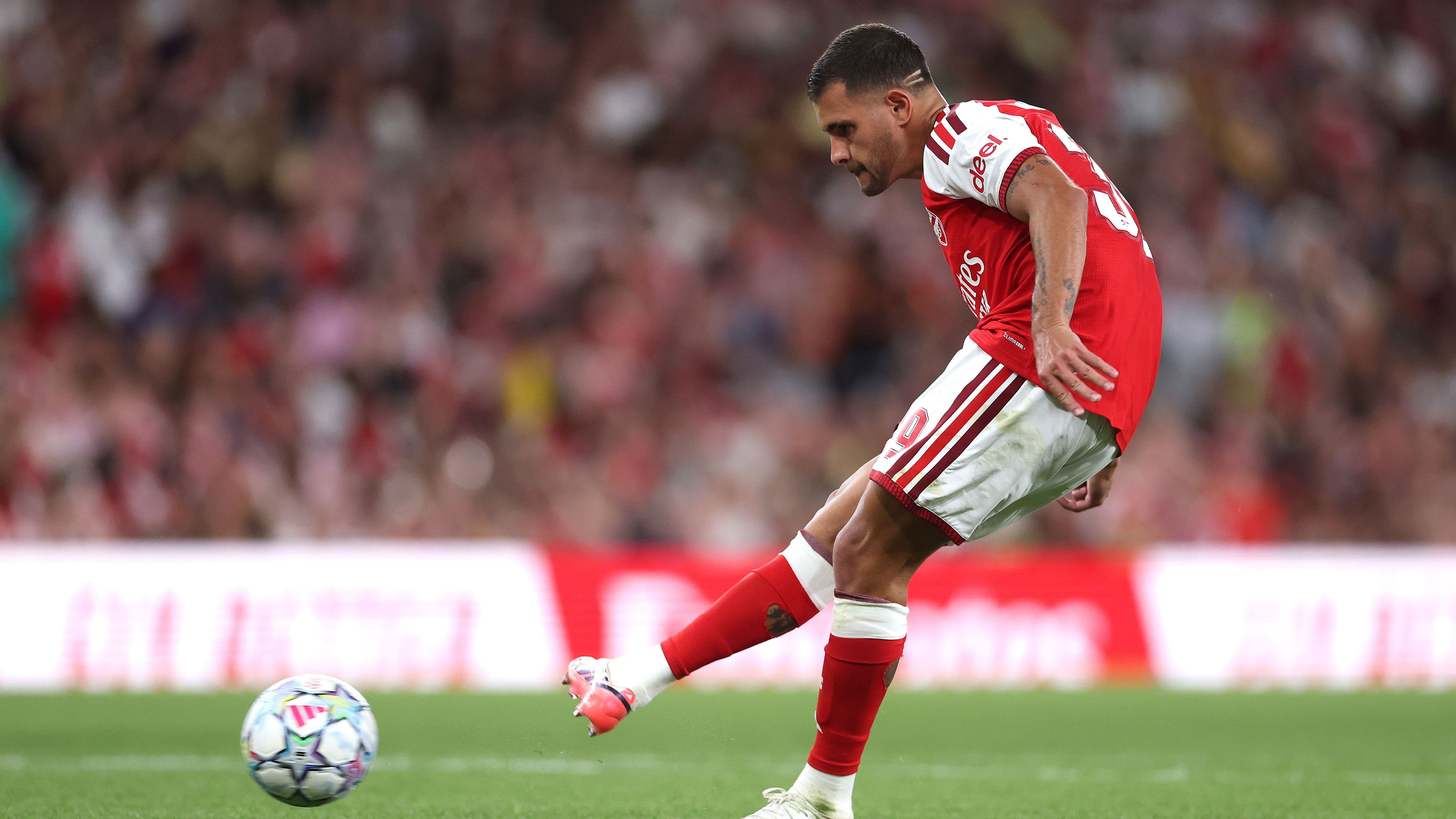 Arsenal FC v Como Calcio - Pre-Season Friendly