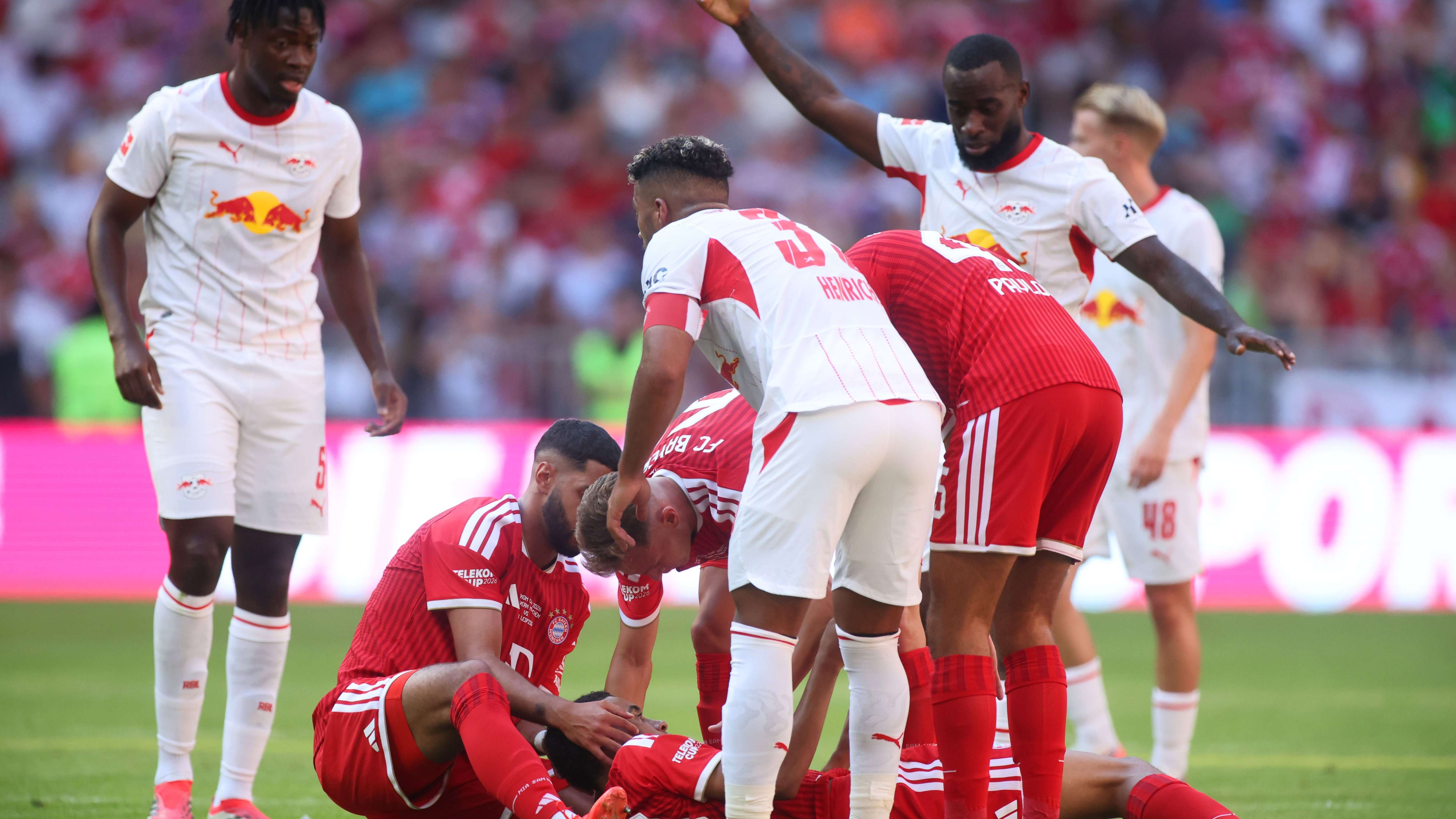 FC Bayern München v RB Leipzig - Telekom Cup