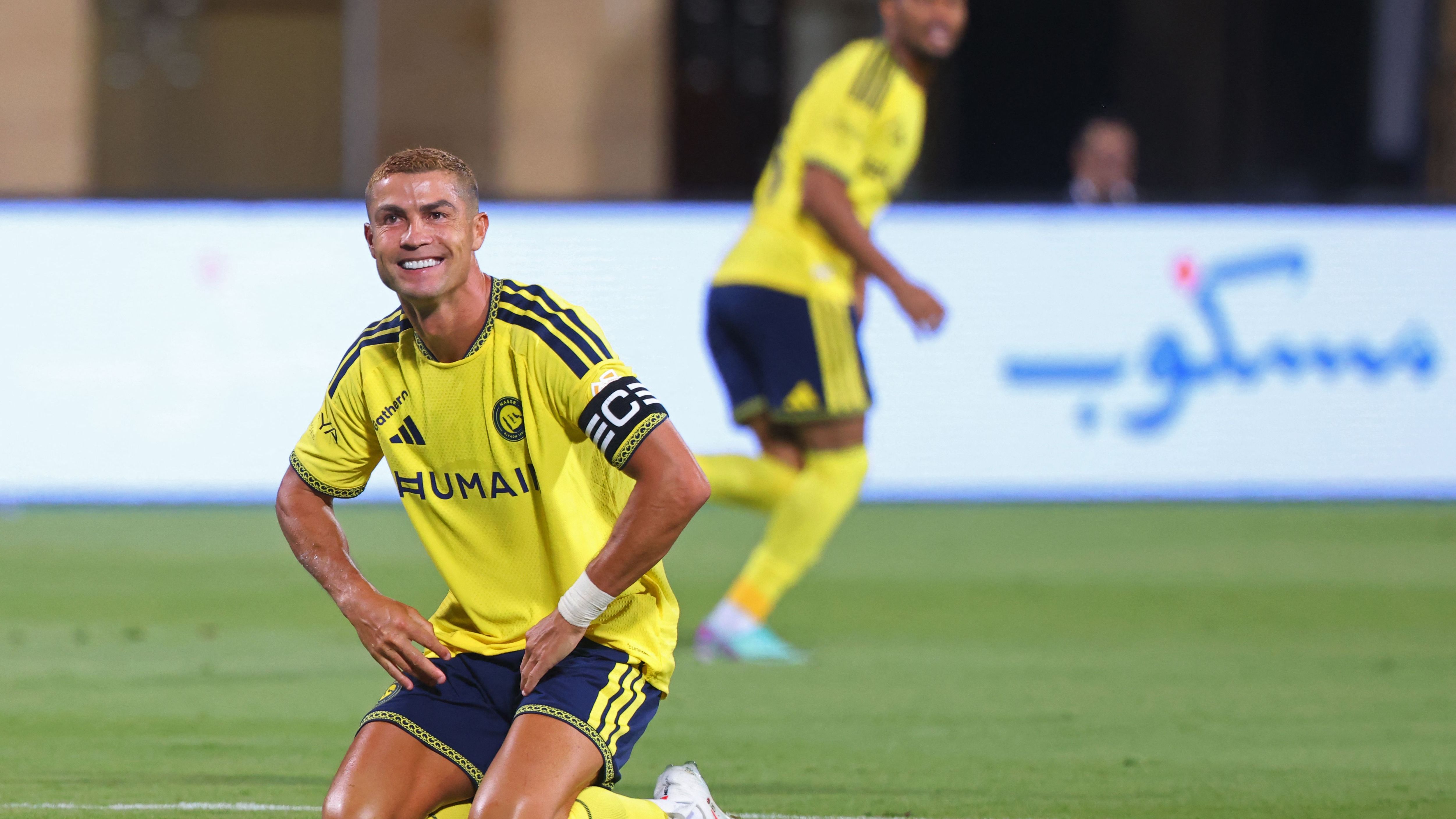 بعد ظهوره الأول.. كريستيانو رونالدو يحقق حلم لاعب ريال مدريد