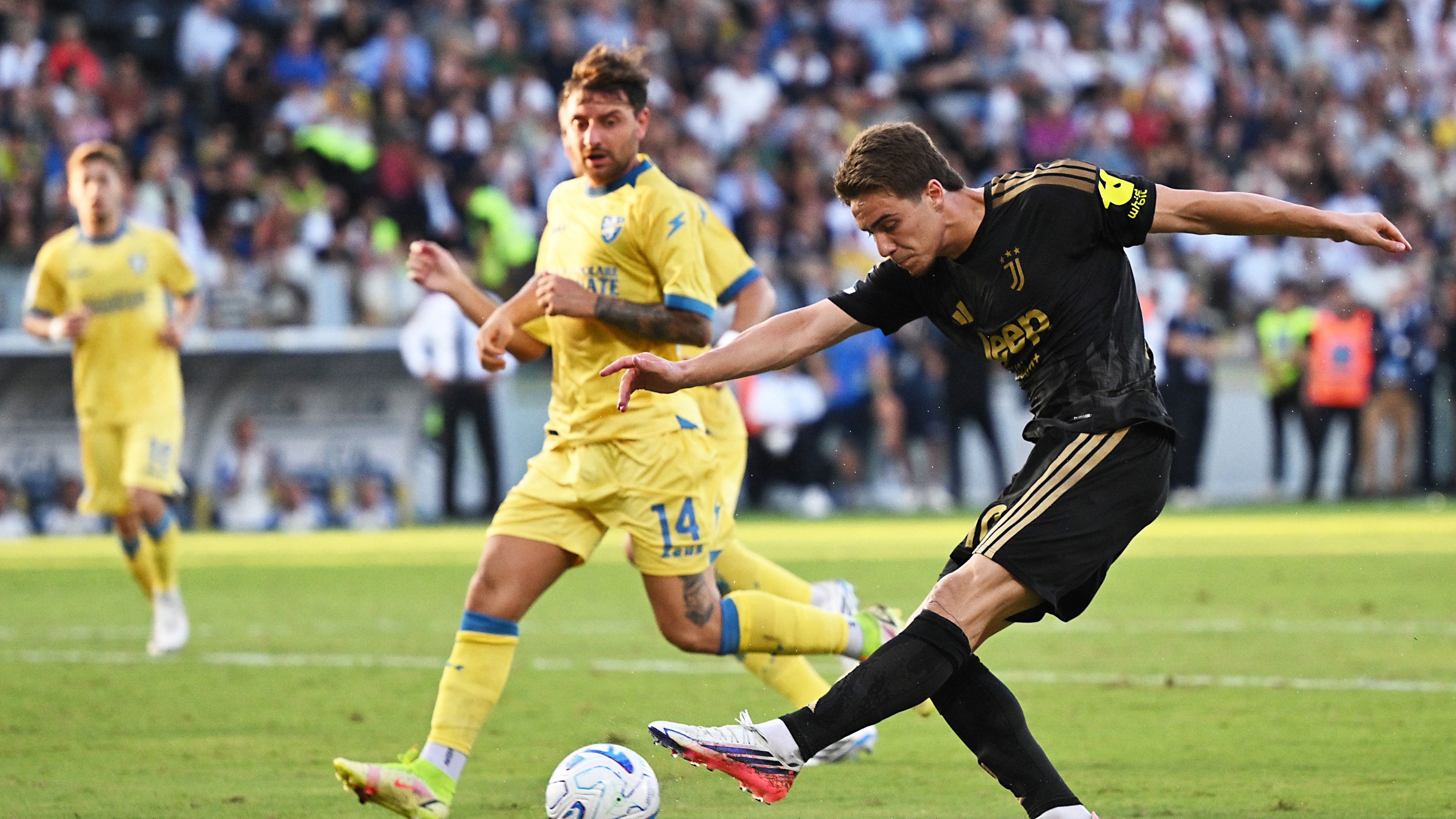 FBL-ITA-SERIEA-FROSINONE-JUVENTUS