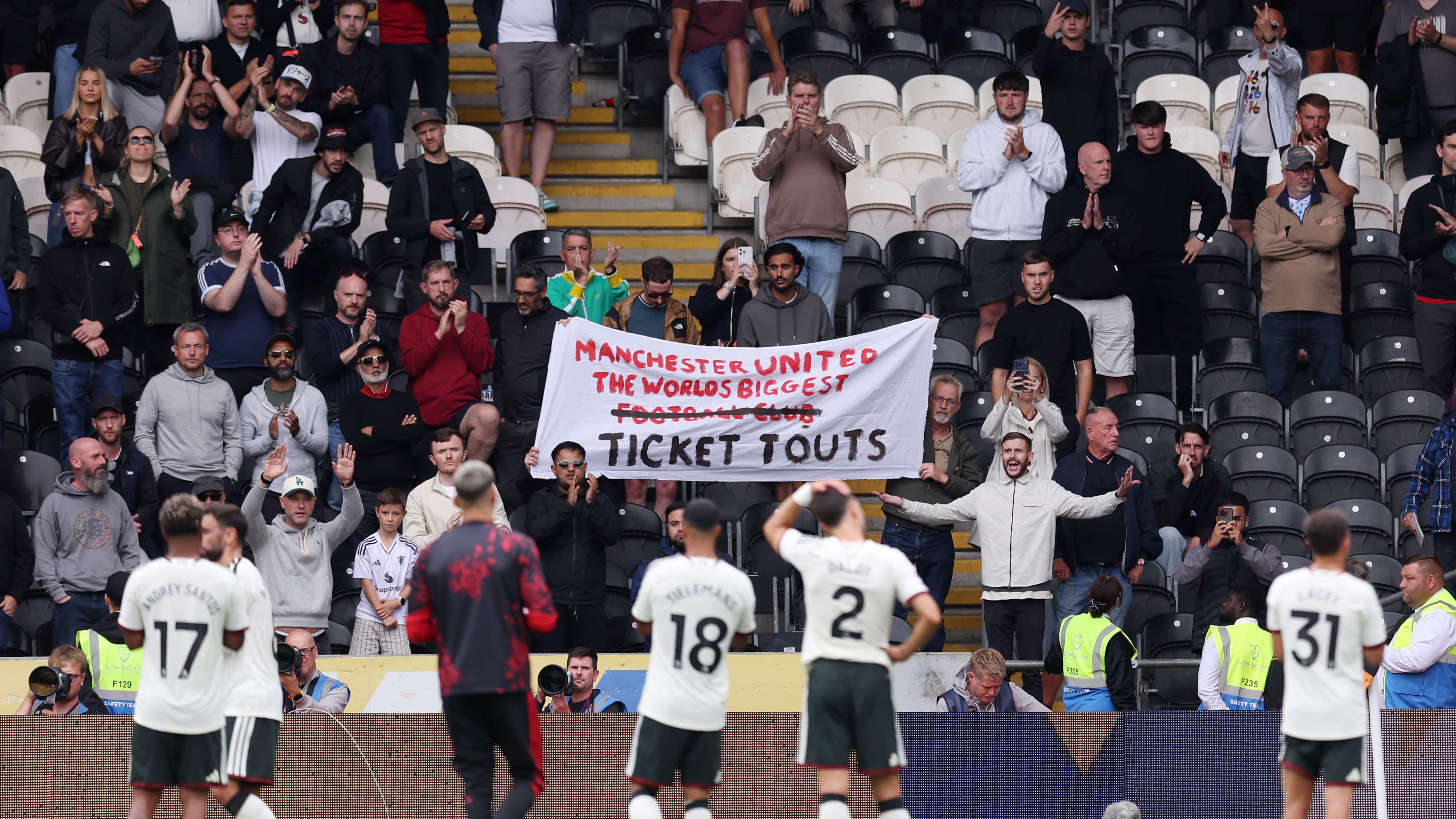 Hull City v Manchester United - Premier League 2026/27