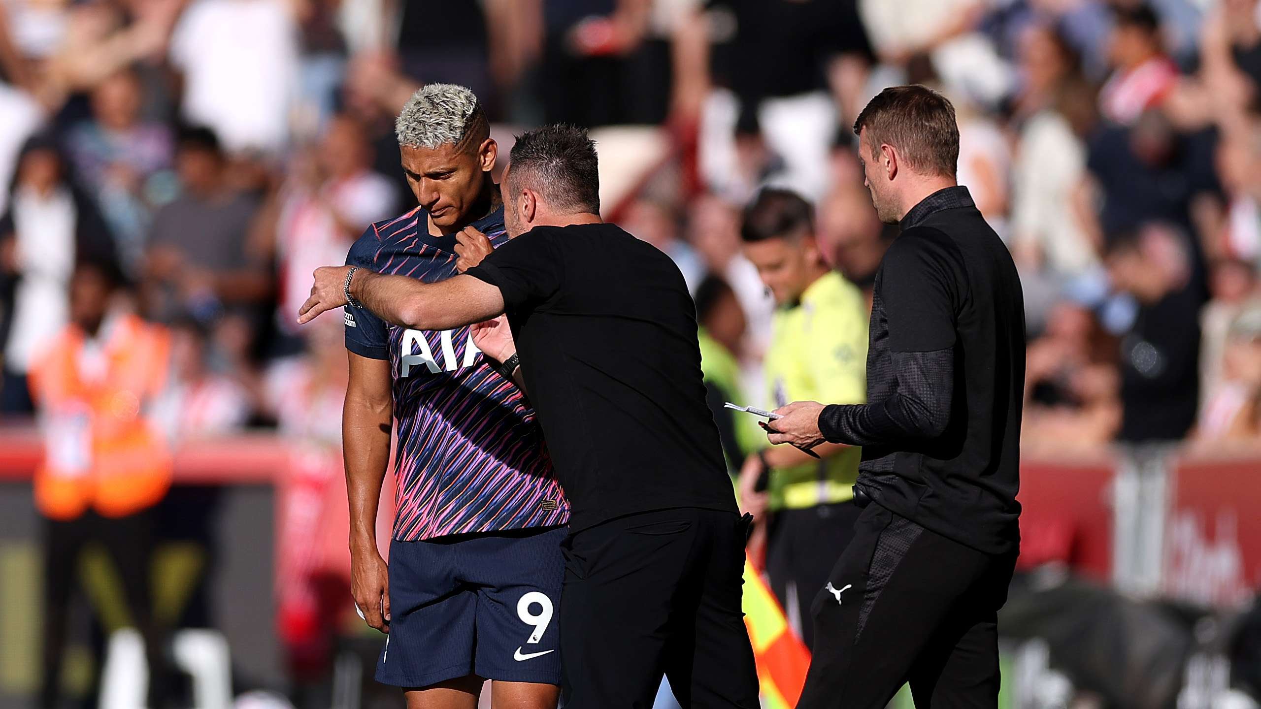 Brentford v Tottenham Hotspur - Premier League 2026/27