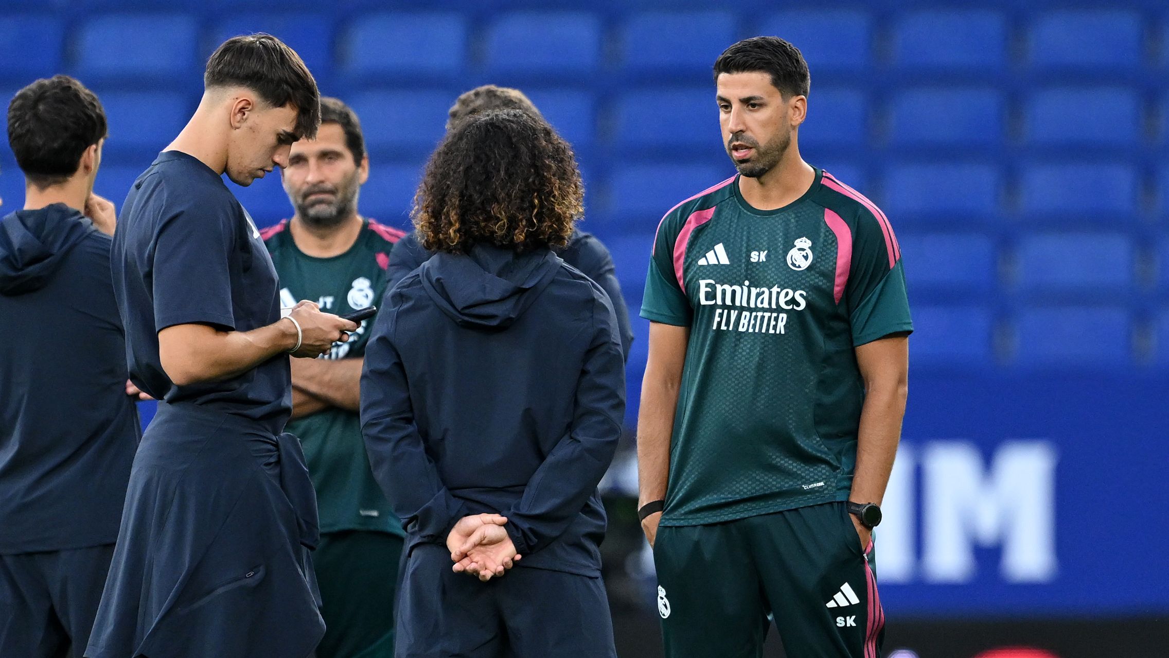 رغم إحساسه بـ"عدم التقدير".. كيف ولماذا عاد خضيرة إلى ريال مدريد؟