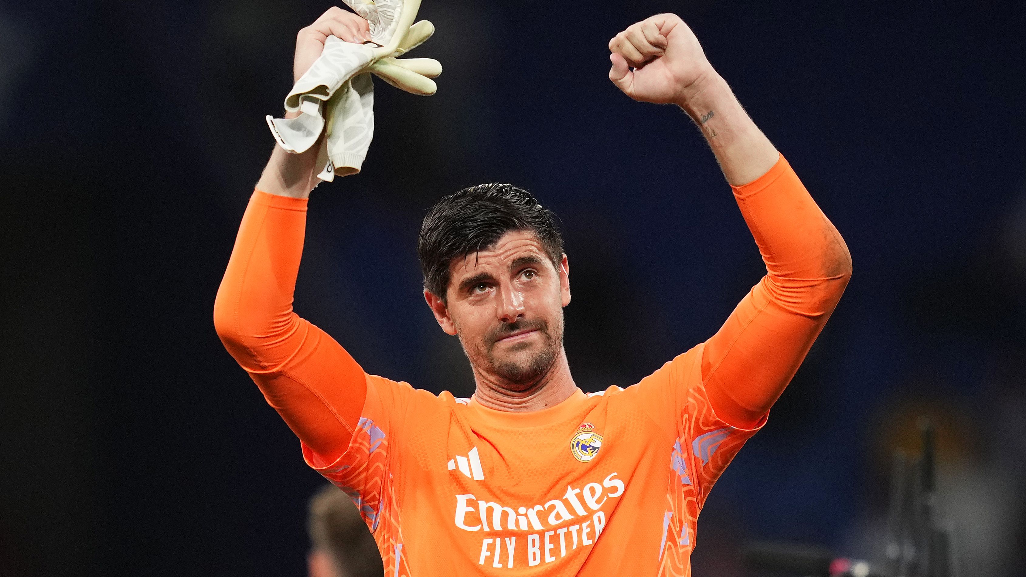 كورتوا: لاعب ريال مدريد وحش.. وعلى إسبانيول النظر في المرآة