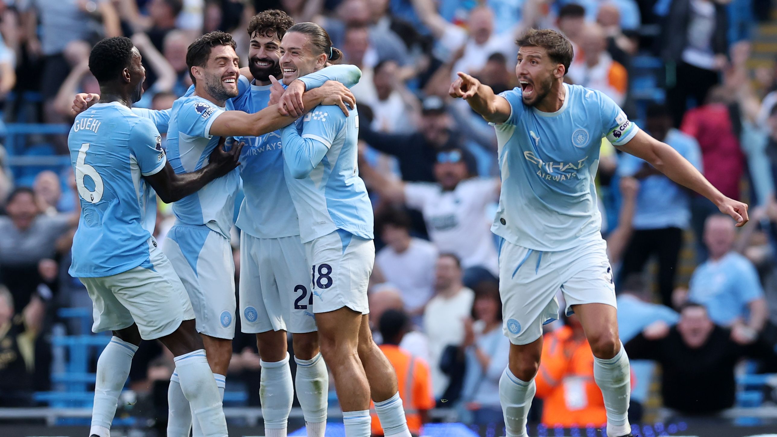 بعد ورطة مانشستر سيتي.. هل يتحرك برشلونة نحو هدفه القديم؟