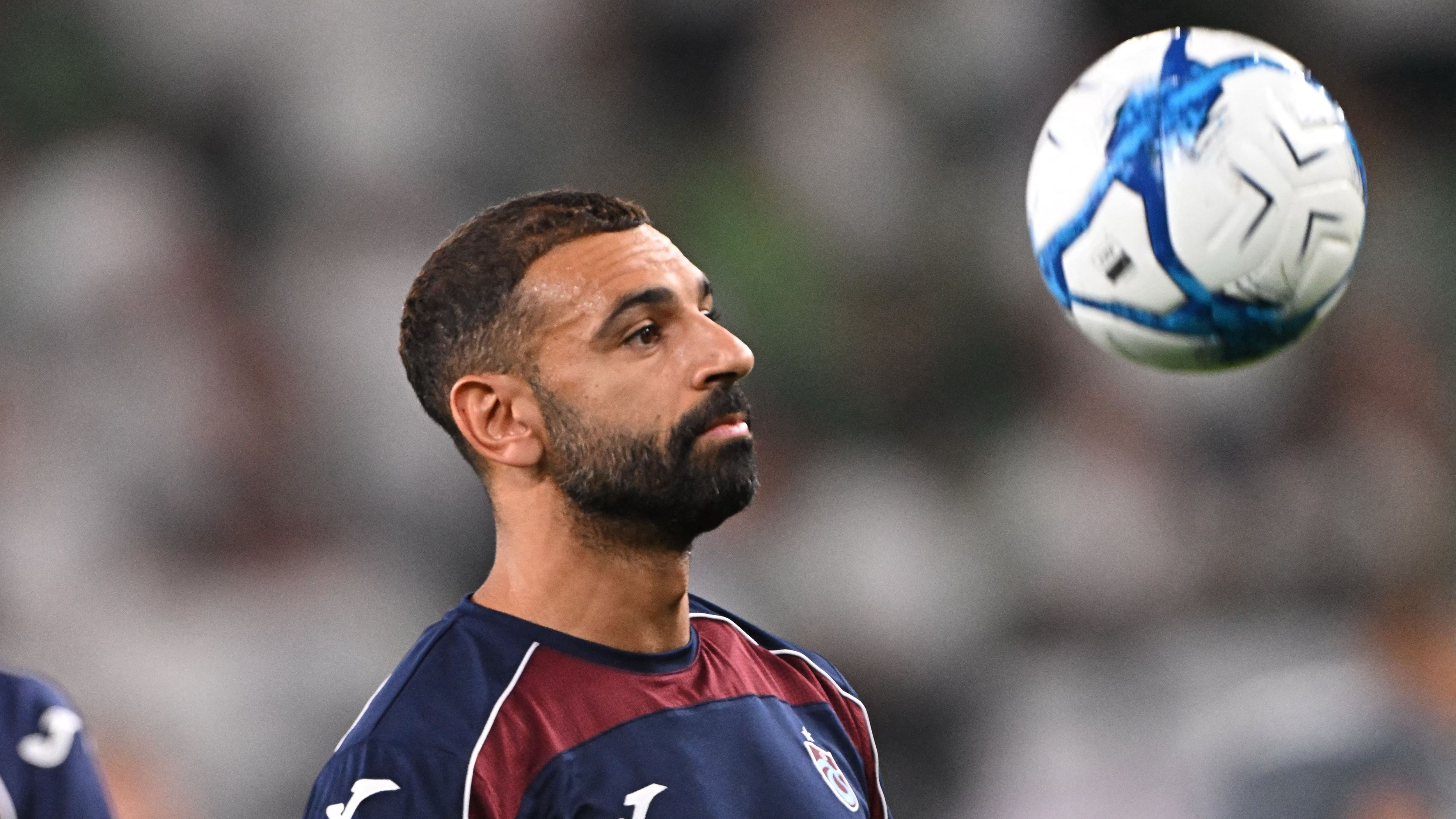 "رغم الرحيل إلى تركيا".. القضاء الإنجليزي يفاجئ محمد صلاح بحكم غيابي