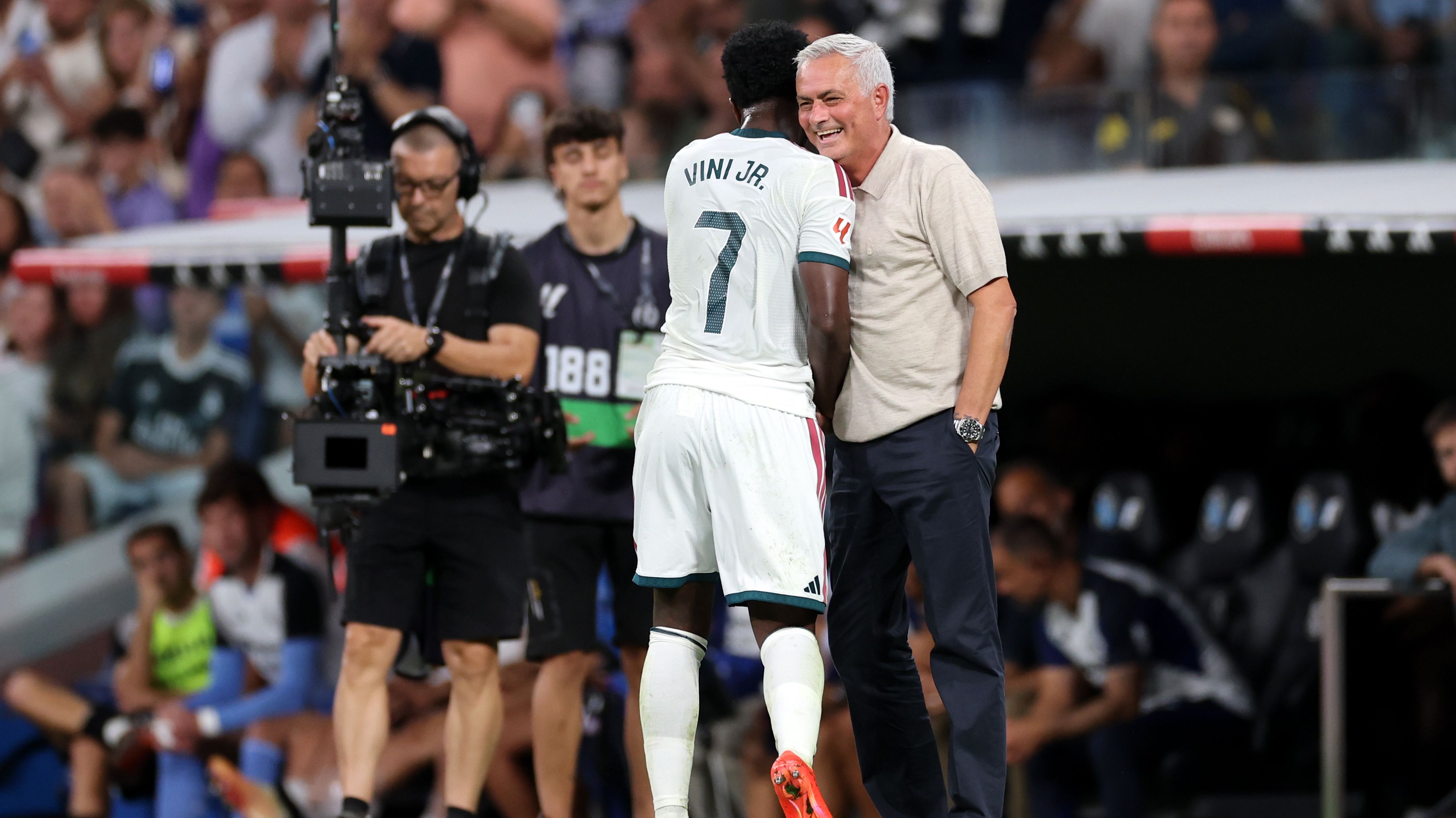 مورينيو: هذا اللاعب مستبعد أمام فياريال.. ولن أختبئ من أجل فينيسيوس