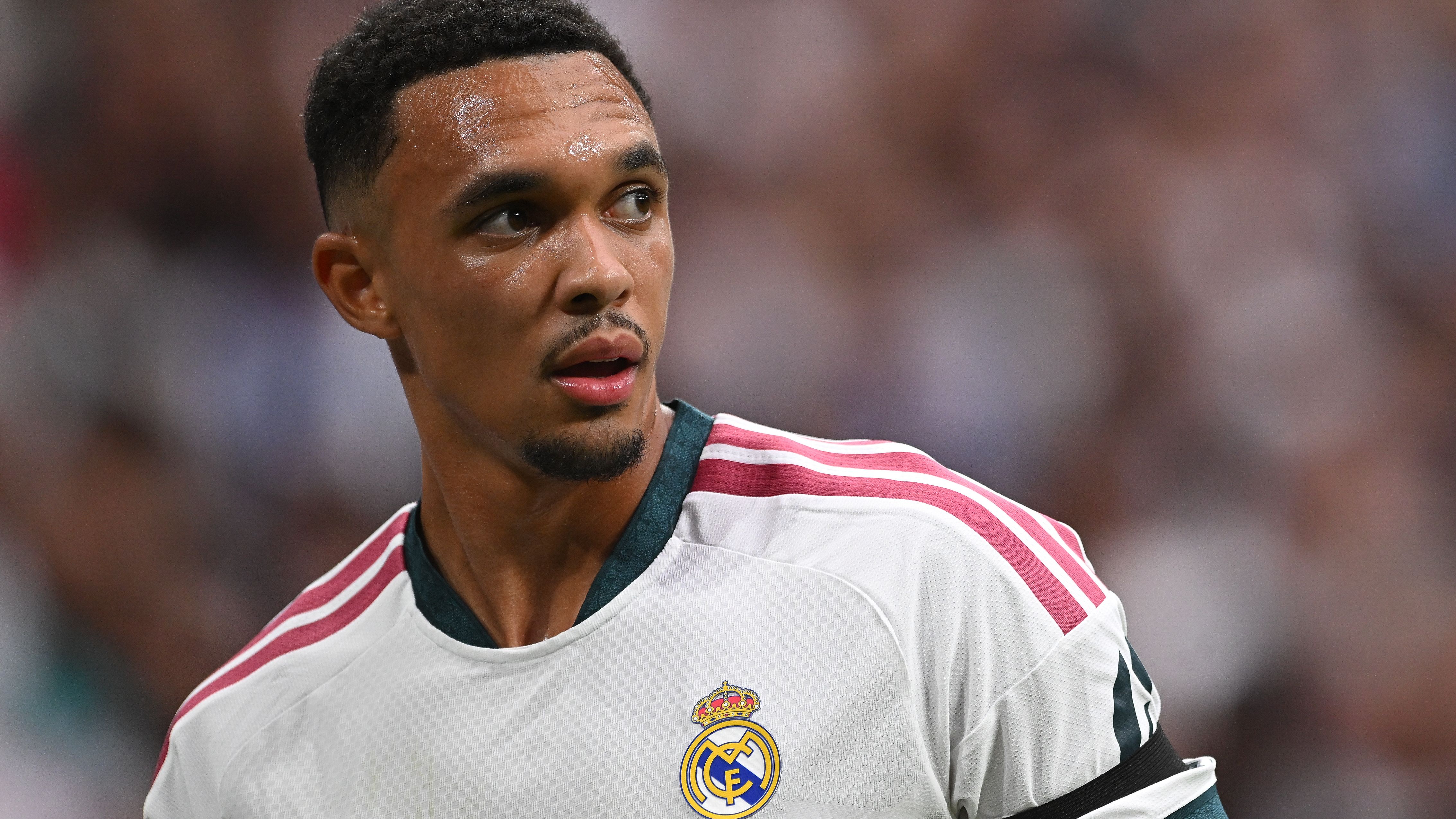 صدمة في مدريد.. ترينت يفكر في الهروب من جحيم مورينيو في يناير!
