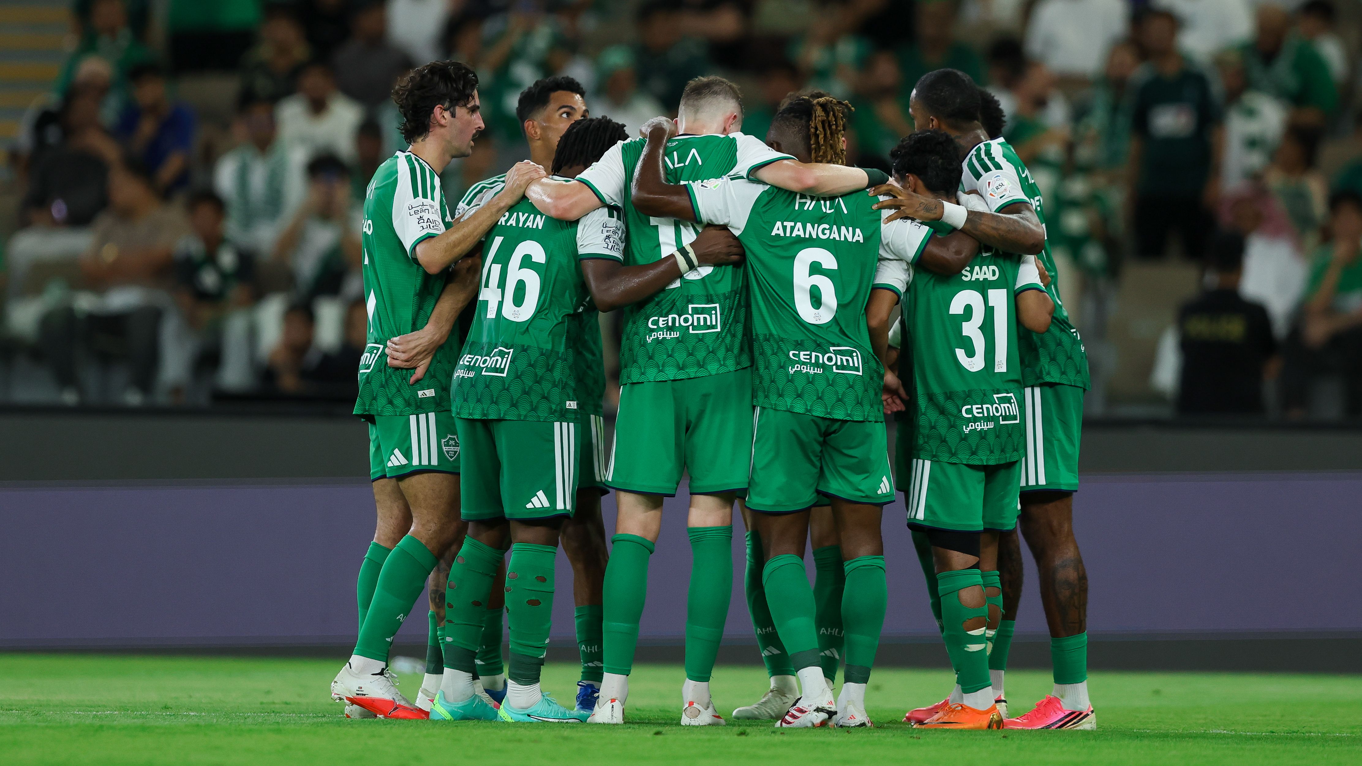 فيديو: دراما و5 أهداف.. الأهلي ينجو بصعوبة من مصيدة الفيحاء